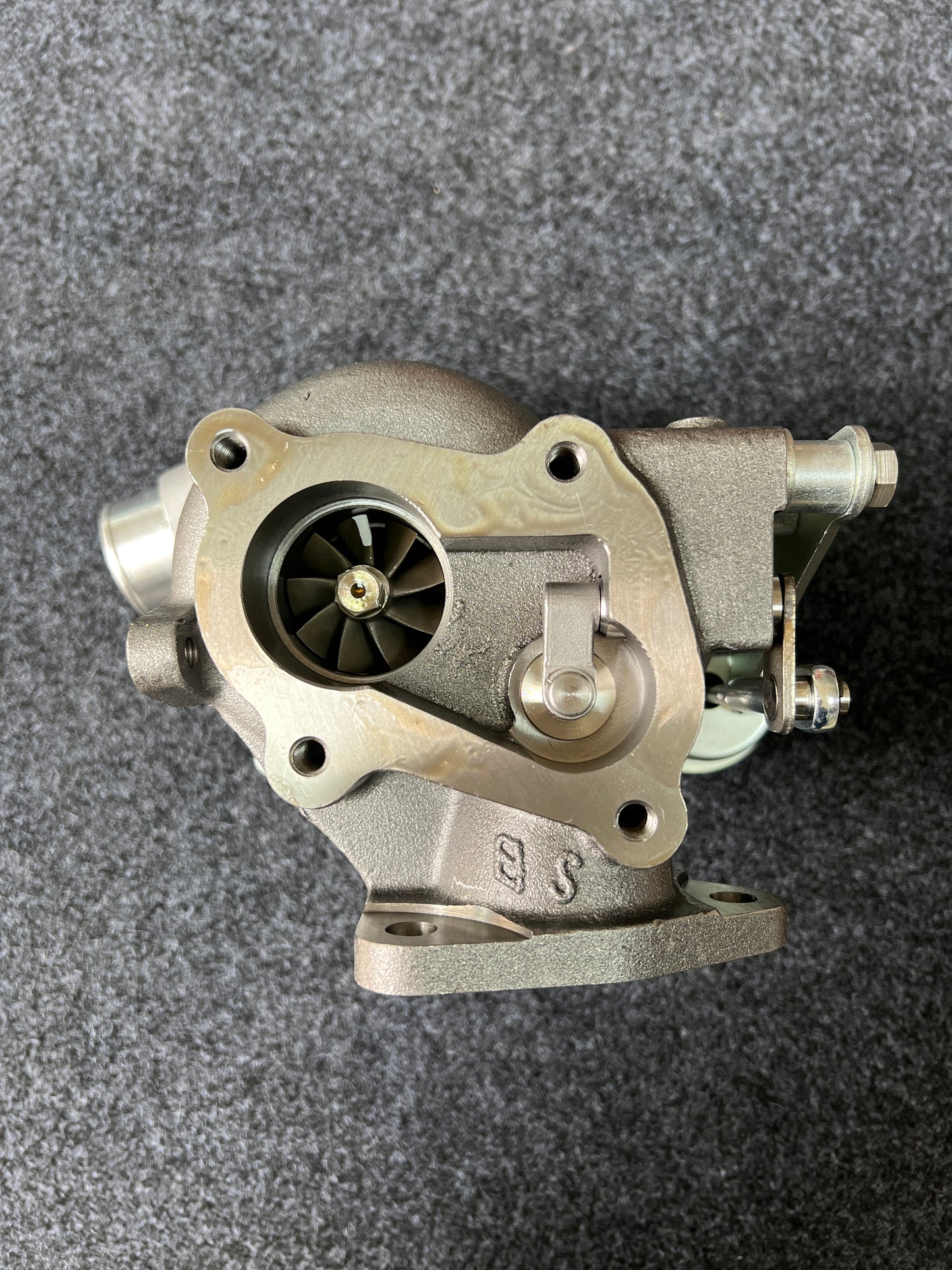 Mianyang Xinchen DK4B-1118010A turbocharger
