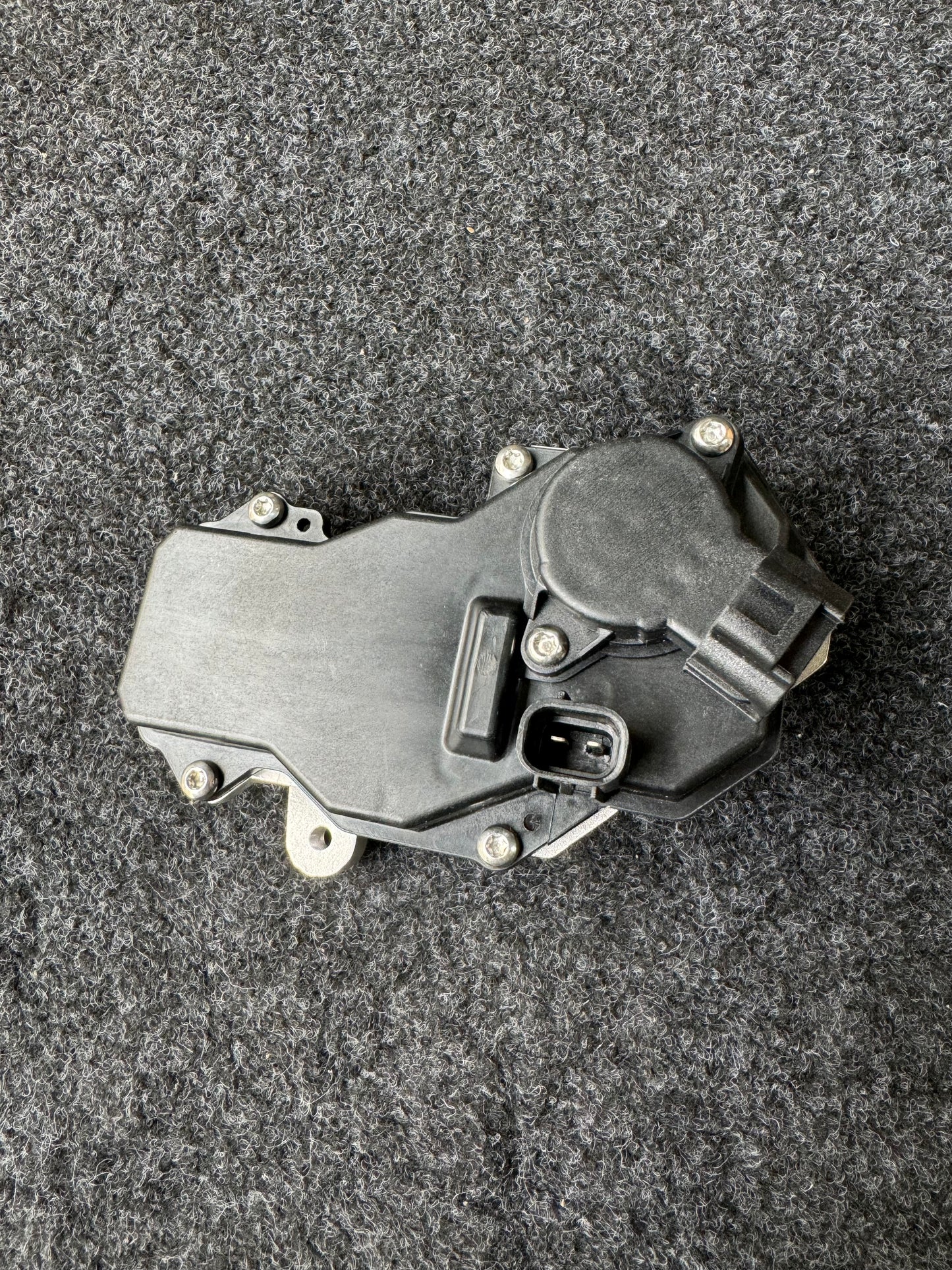 Turbocharger electronic actuator Toyota 17201-11070