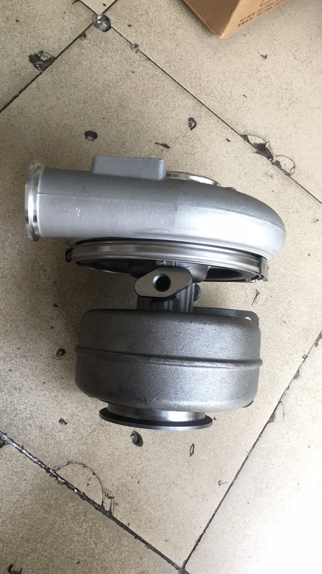 Scania 4038612 4038613 HX55 turbocharger