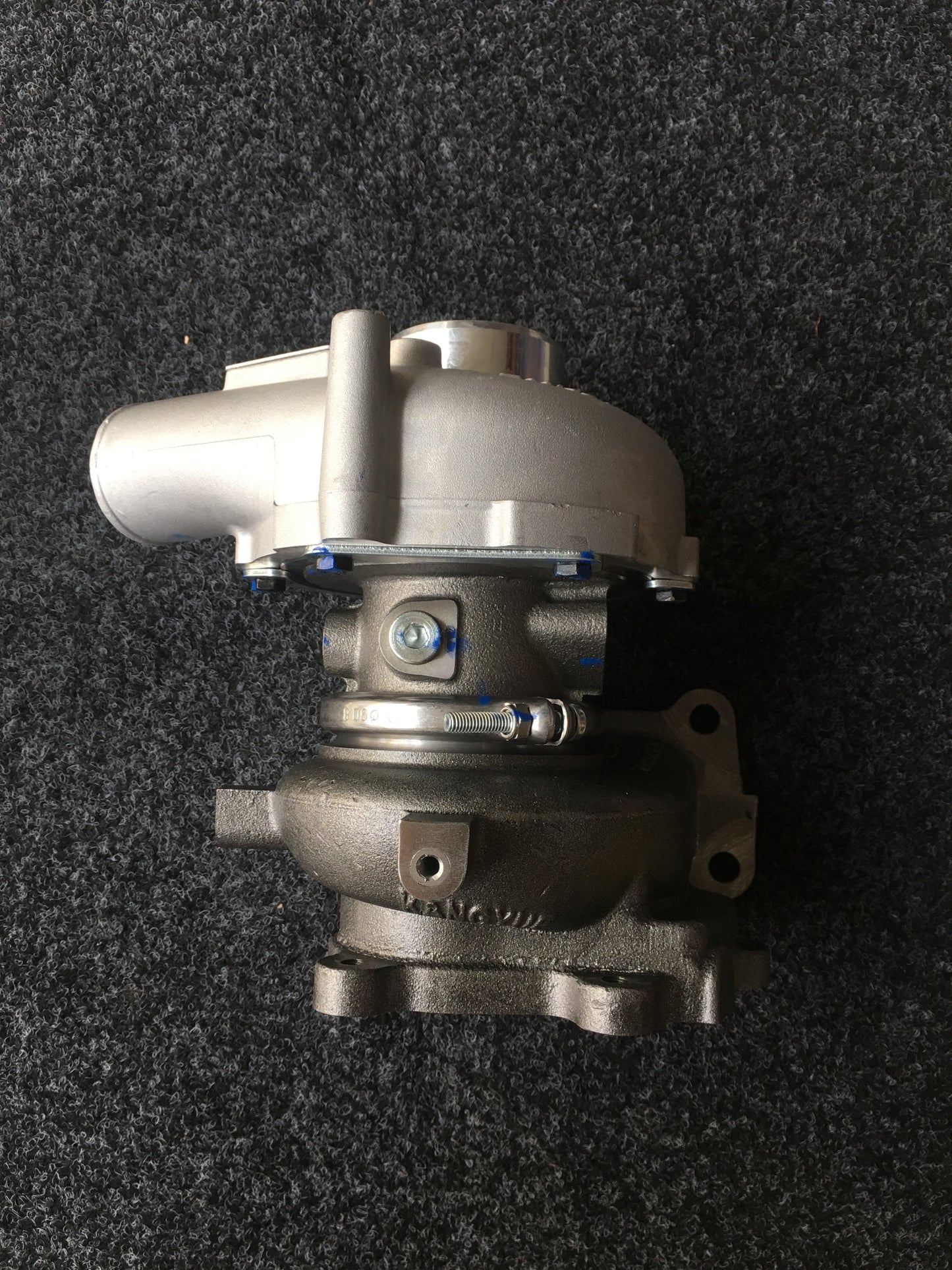 Hitachi 4HK1 8972638390 turbocharger
