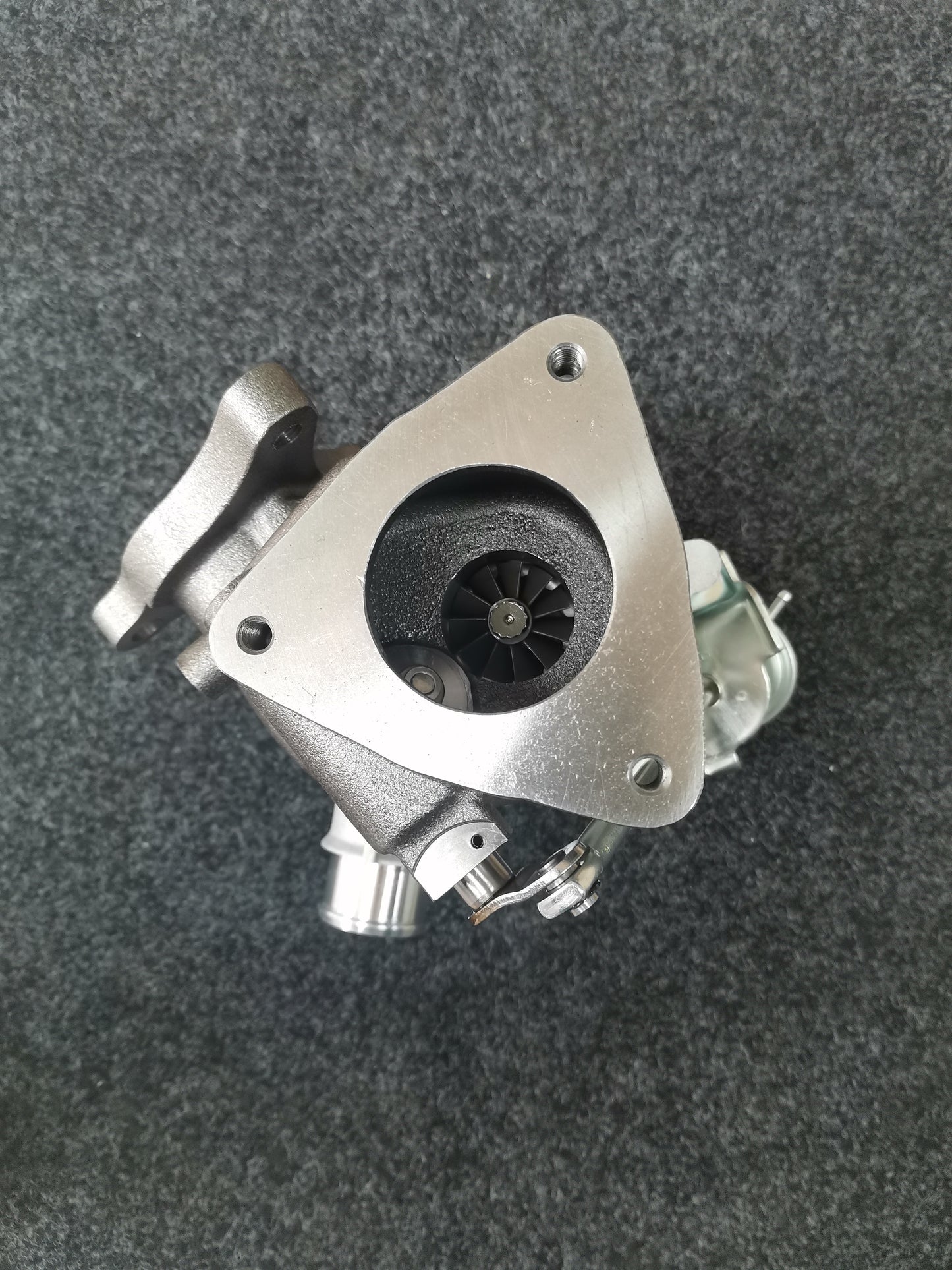 Luxgen1.8 49135-06230 turbocharger