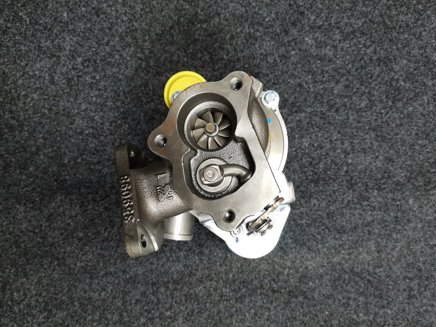 Yuchai W7800-1118100-B29 turbocharger