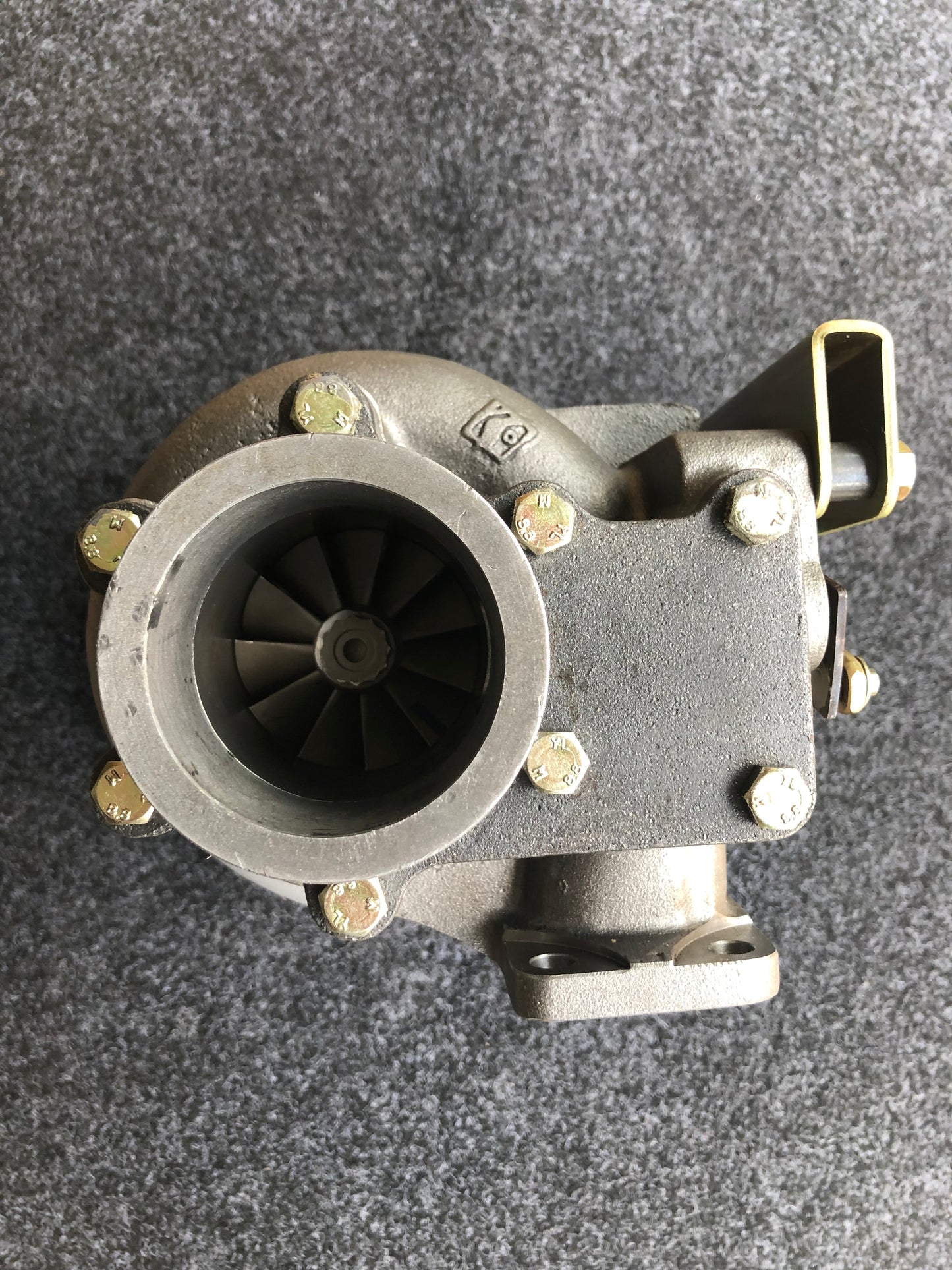 Xichai 1118010-420-3530J turbocharger