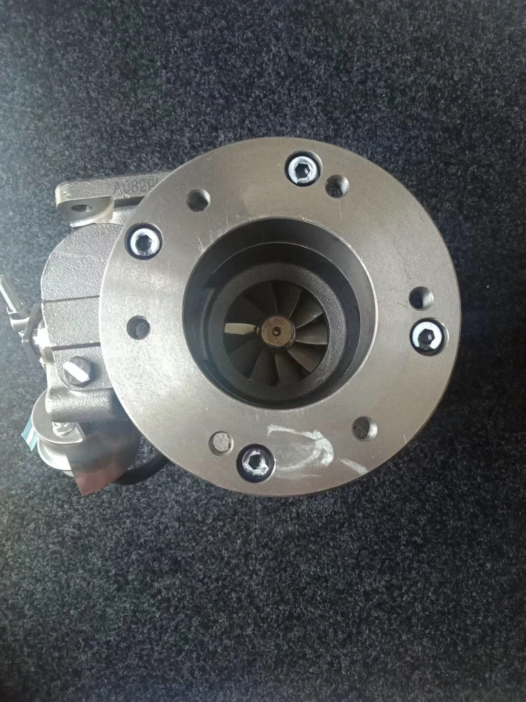 Yuchai M6300-1118100 turbocharger