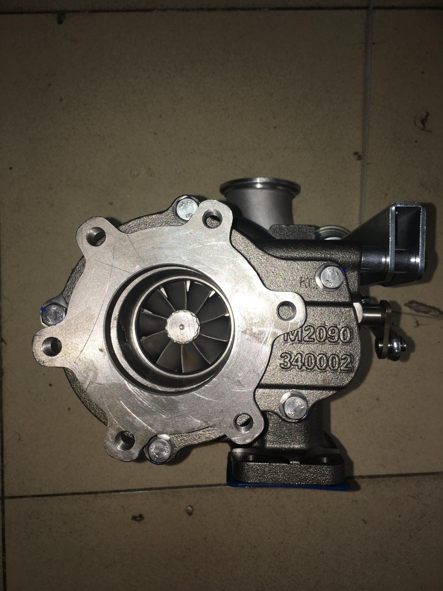 Yuchai MS4AA-1118100 turbocharger