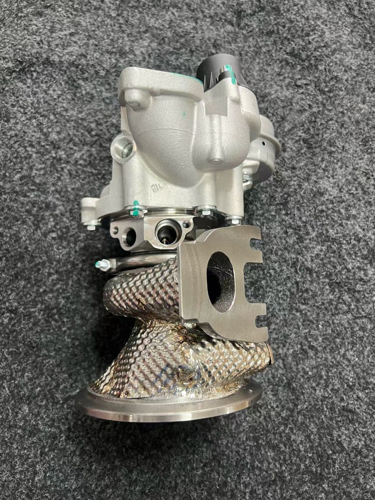 Porsche 2.9 06M145701N Twin-turbo