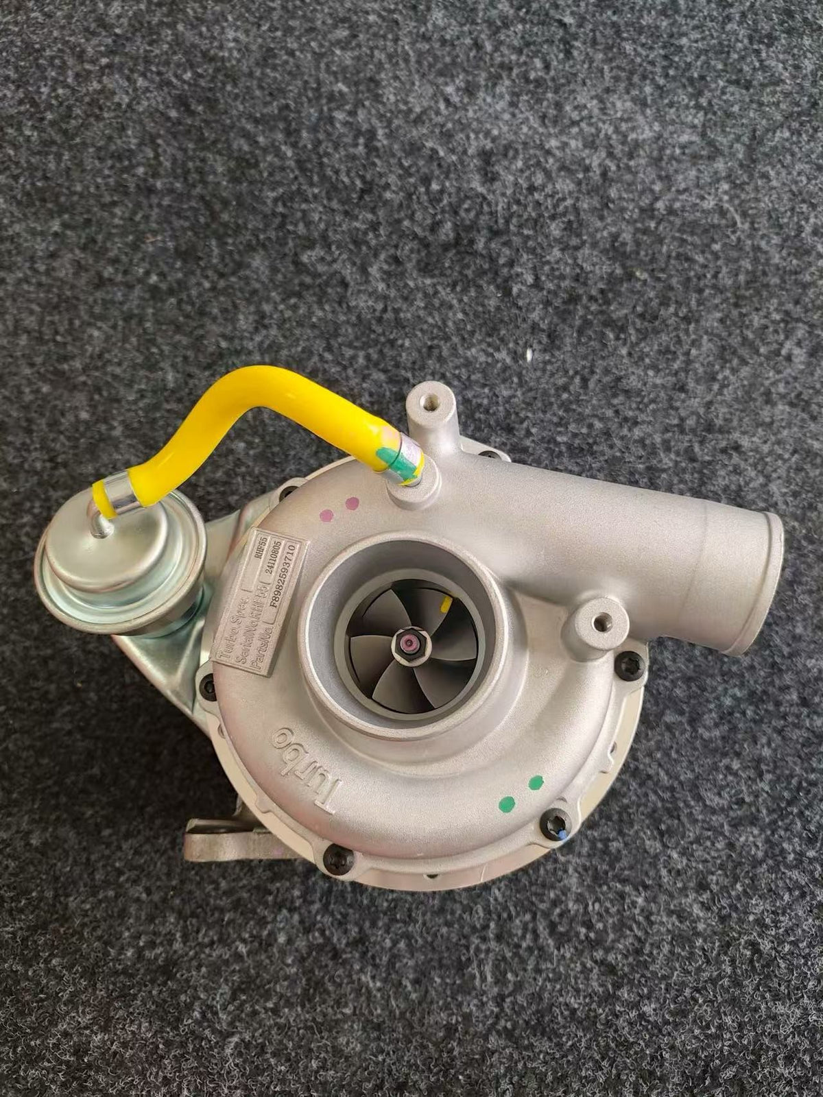 Isuzu Motors 4HK1 8982593710 Turbocharger