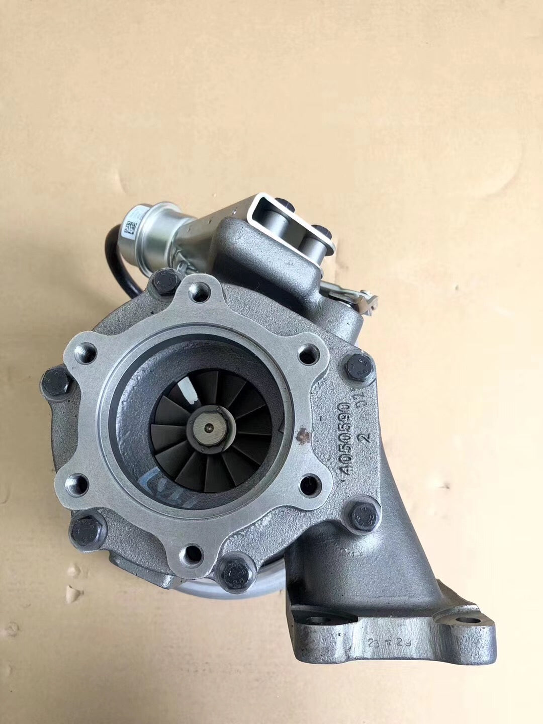 Yuchai T7000-1118100 turbocharger