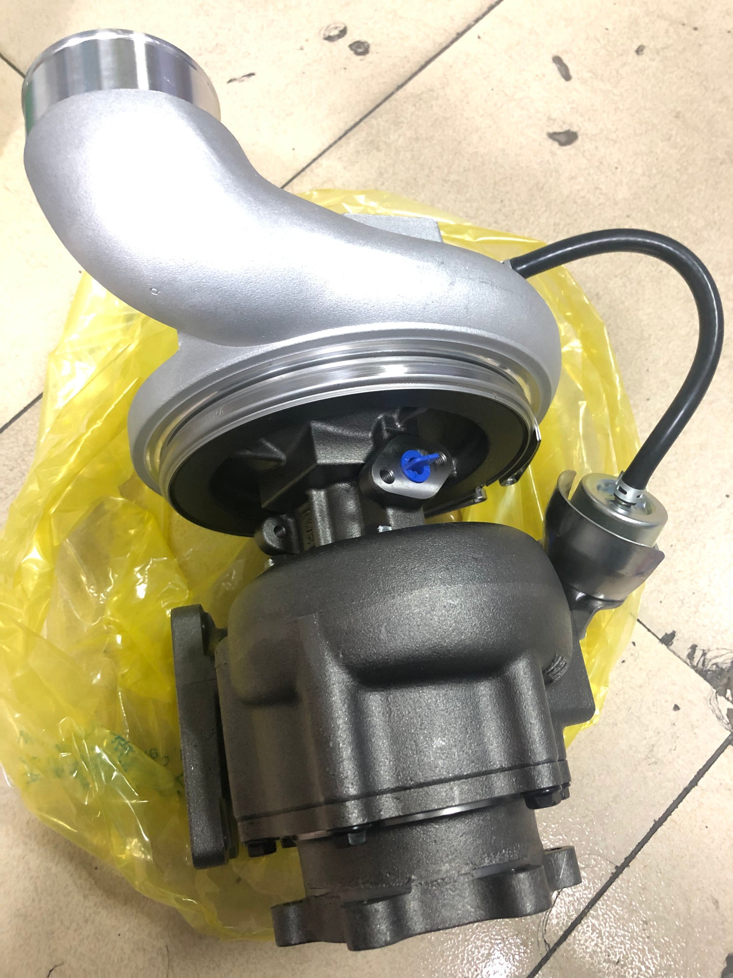Xichai 1118010AM35-0000 turbocharger