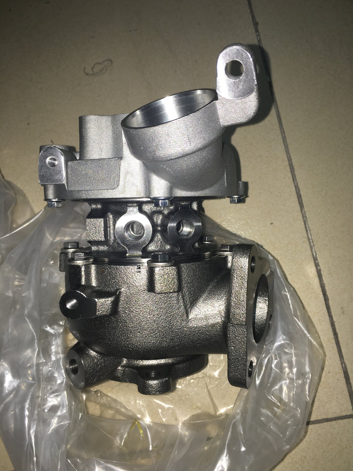 Toyota Land Cruiser 17208-51011turbocharger