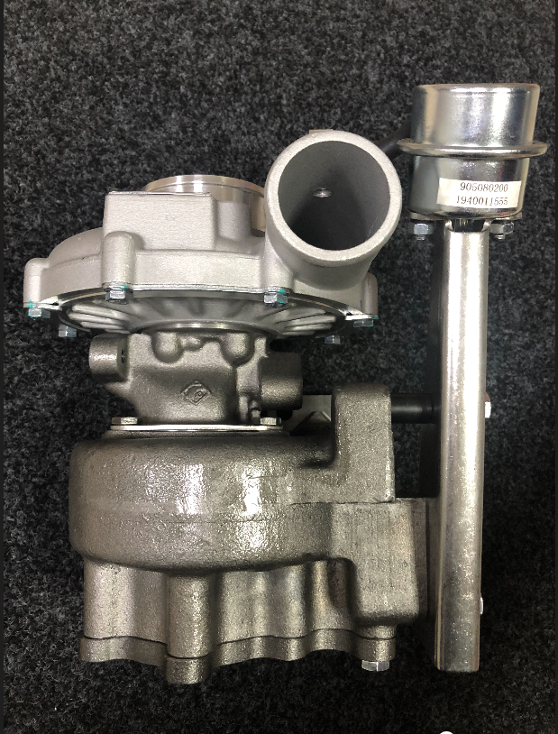 Yuchai B8700-1118100-502 J4700 475Dturbocharger