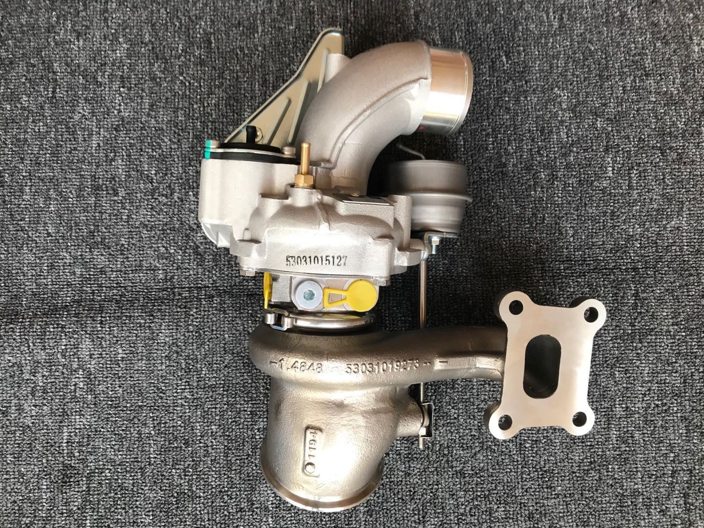 Ford 53039700366 CB5E-6K682-BE turbocharger
