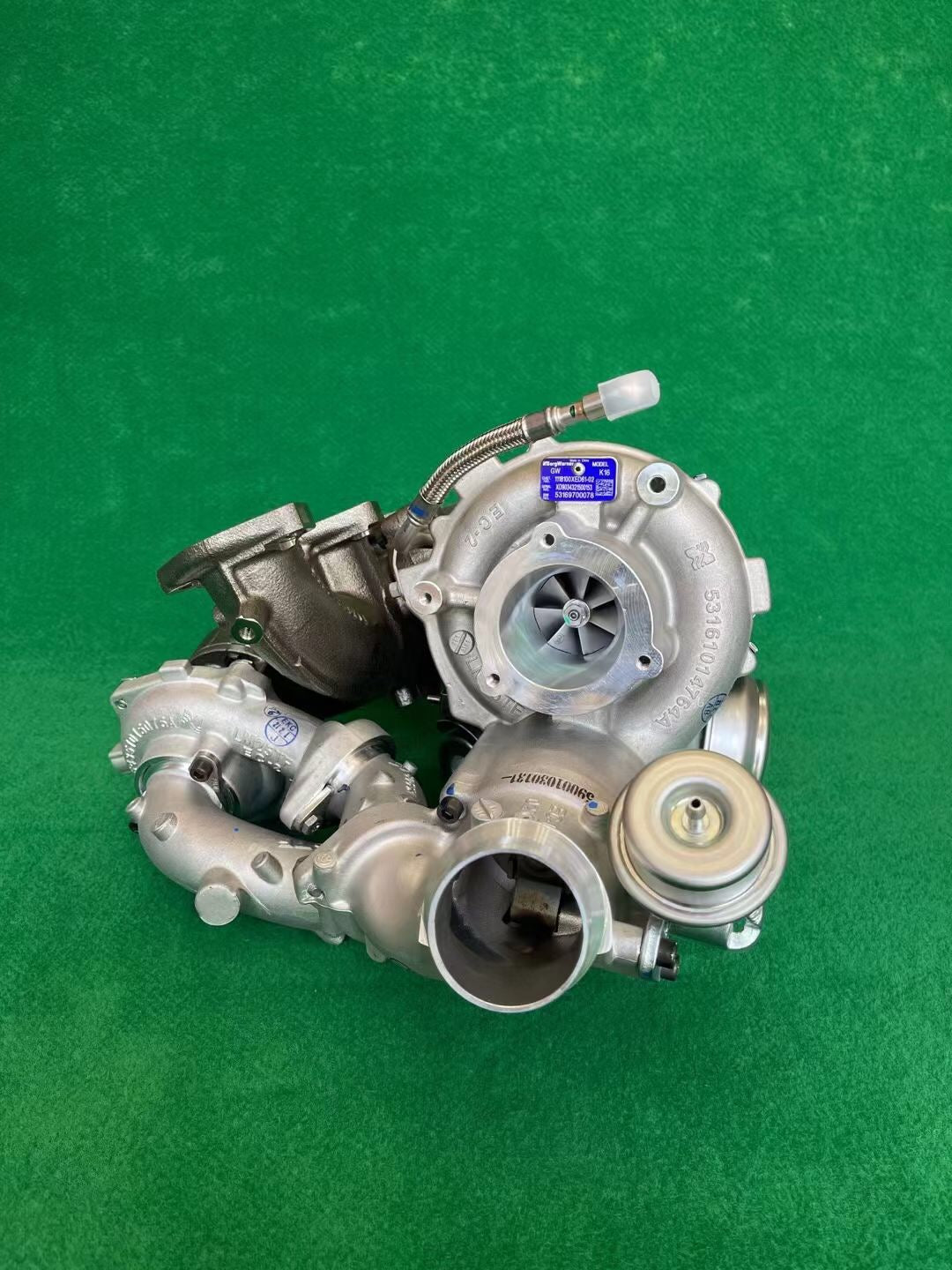 Great Wall Harvard 1118100XED61 Twin turbochargers
