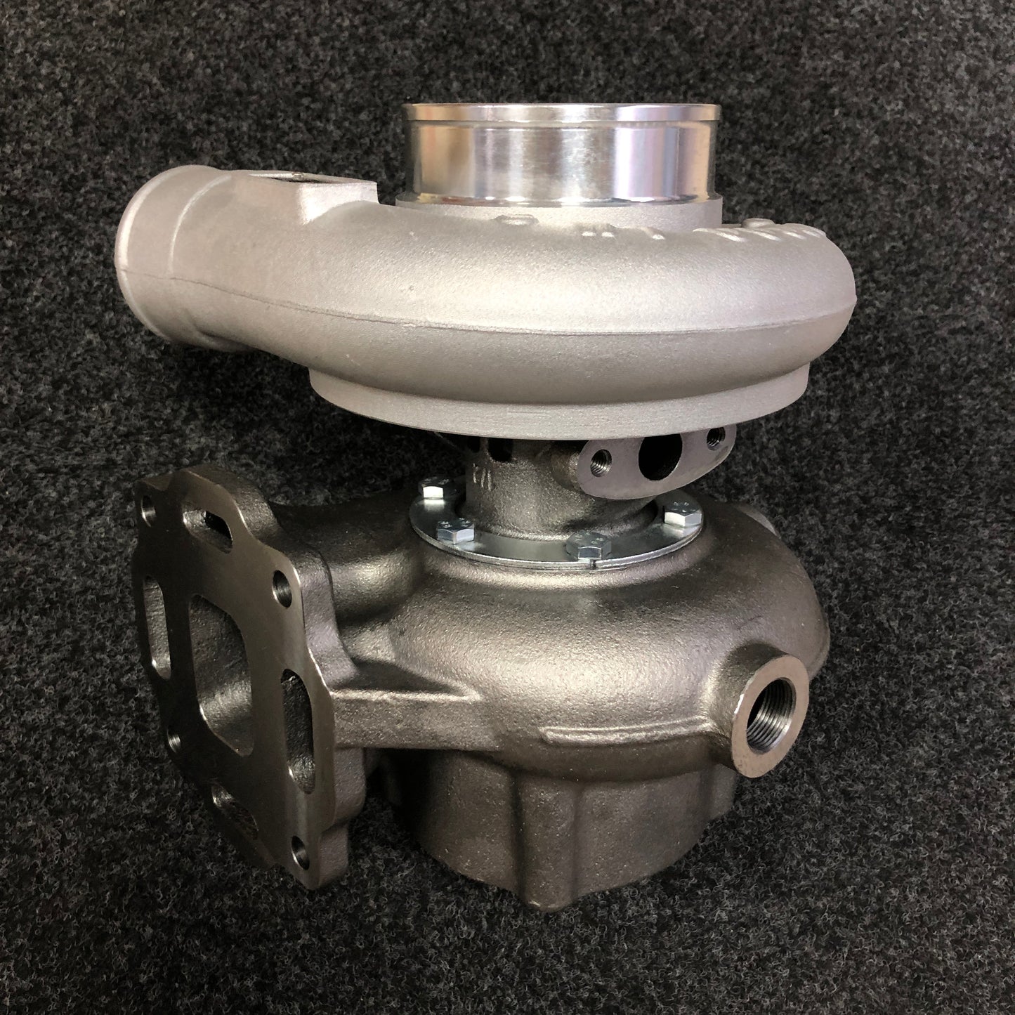 Cummins 53269887200 K26 turbocharger