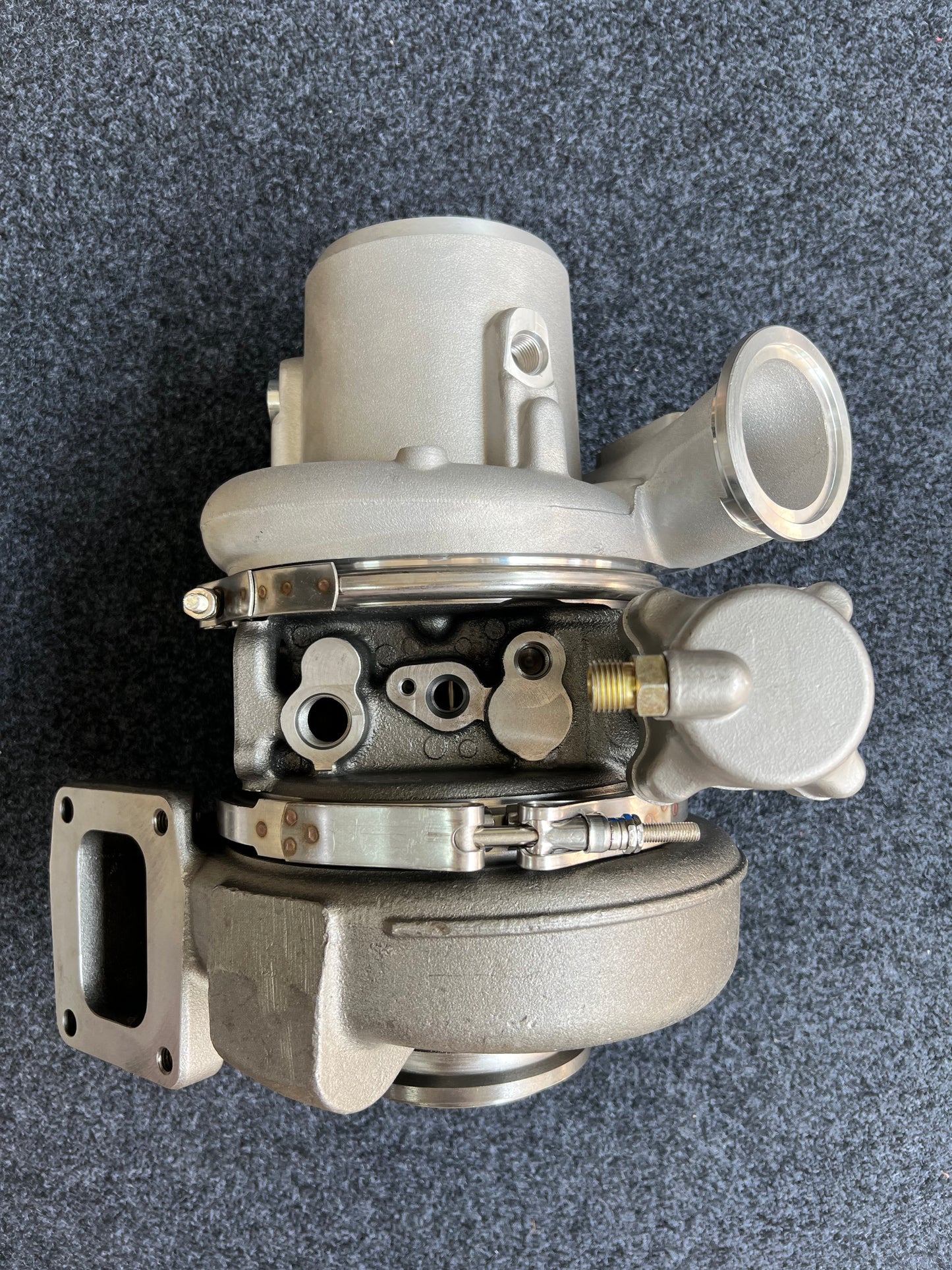 Cummins HE431V 4045933 turbocharger
