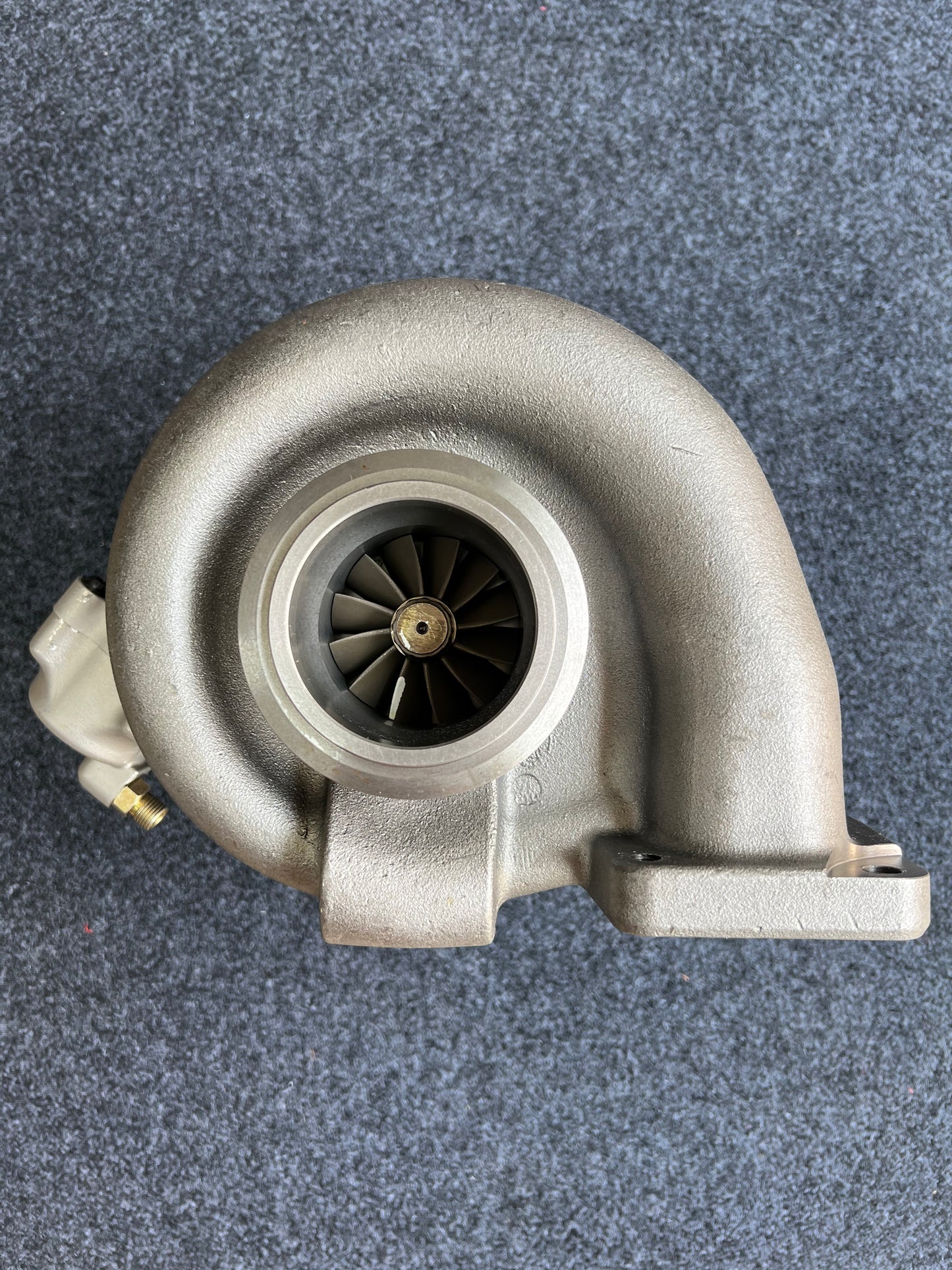 Cummins HE431V 4045933 turbocharger