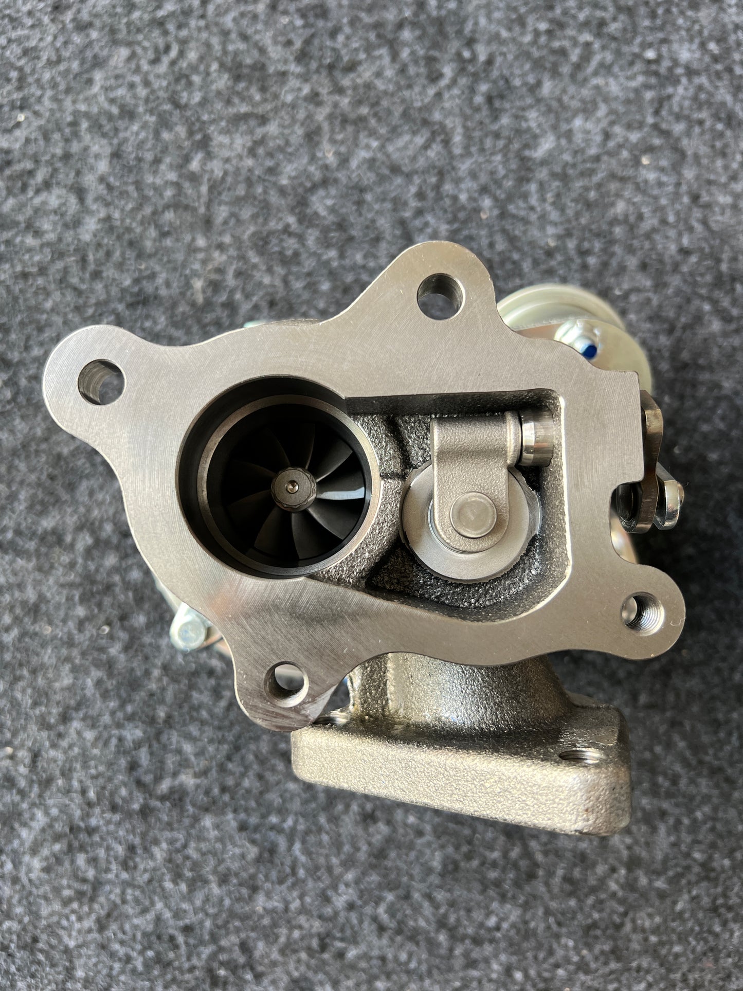 Yuchai YM41D1-11181008-752 turbocharger