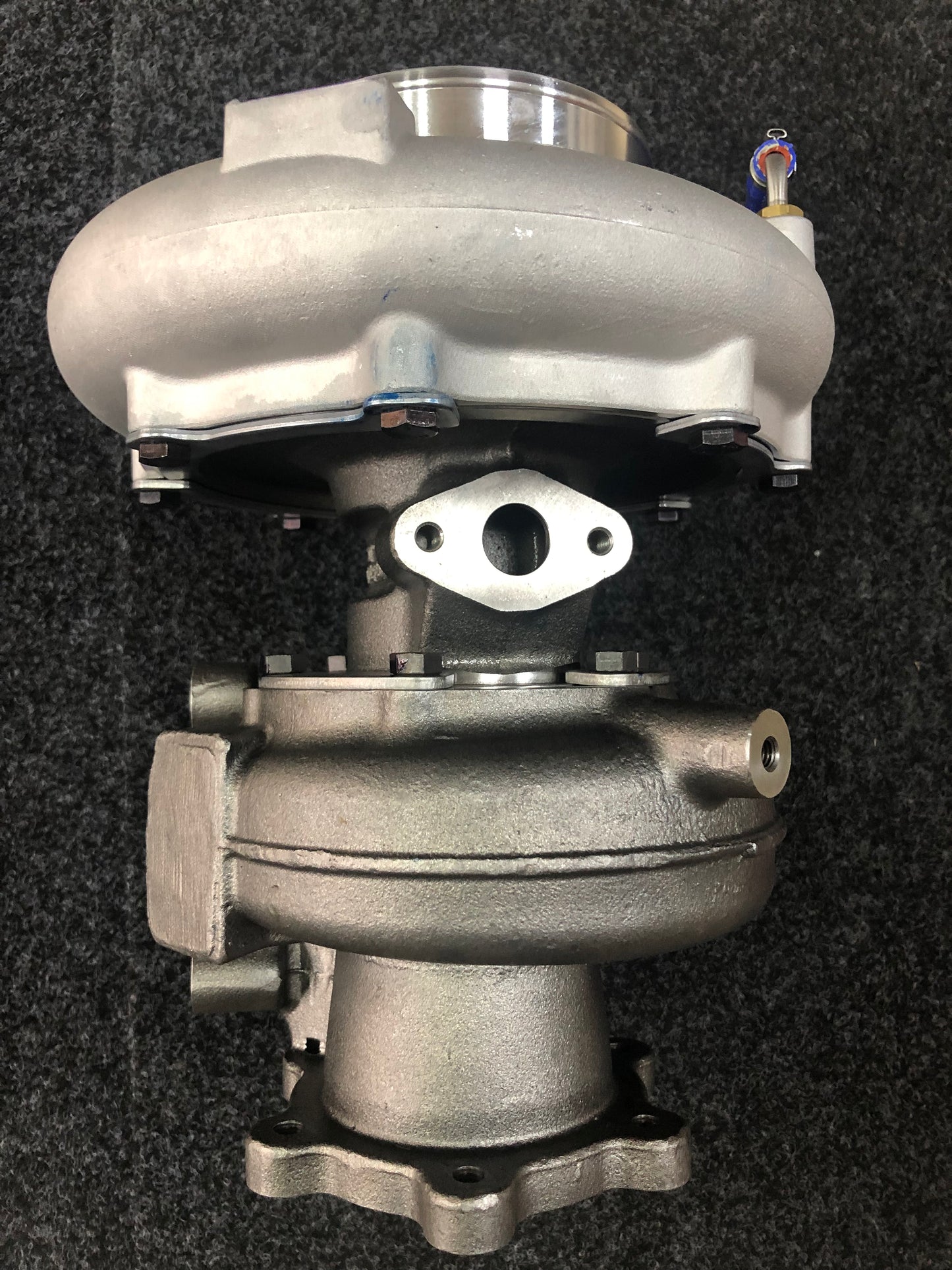 Sinotruk MAN Engine 202V09100-7840 13879700175 turbocharger