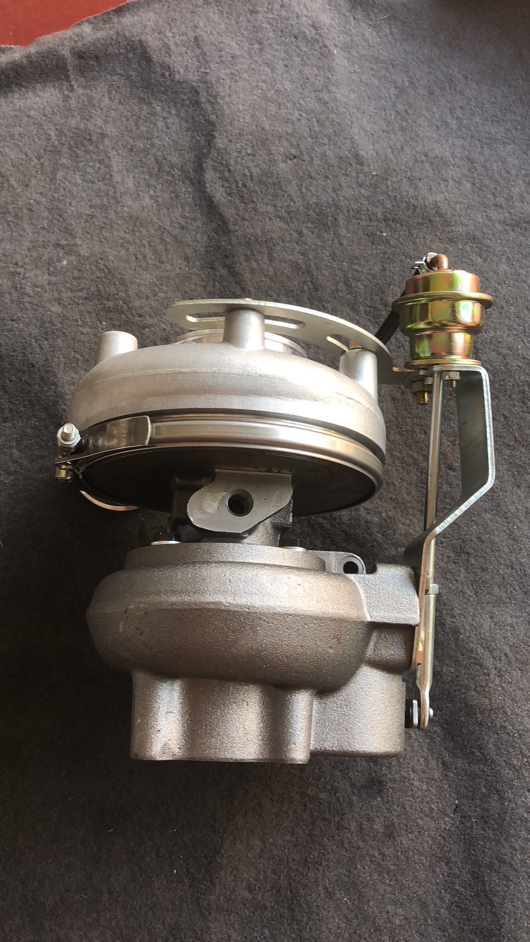 Volvo 14061003 06K09-0758   turbocharger