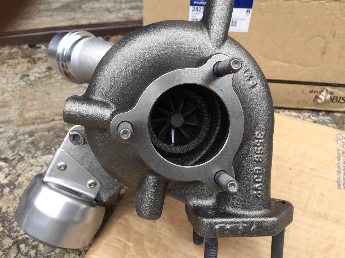 Hyundai 28231-4A701 53039700655 turbocharger