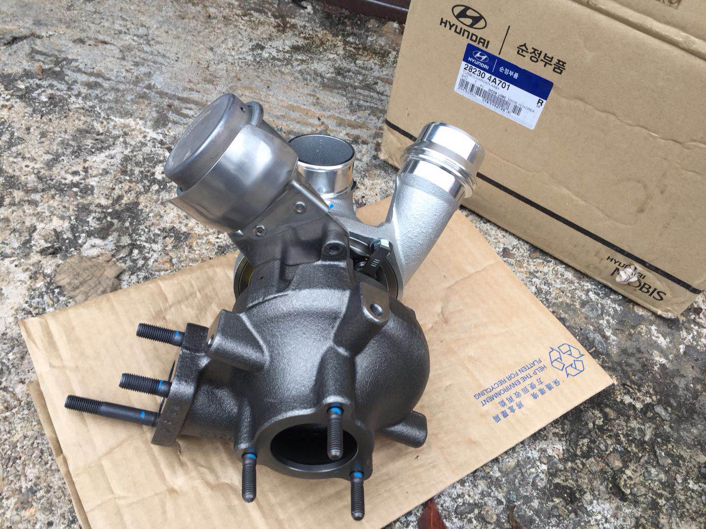Hyundai 28231-4A701 53039700655 turbocharger