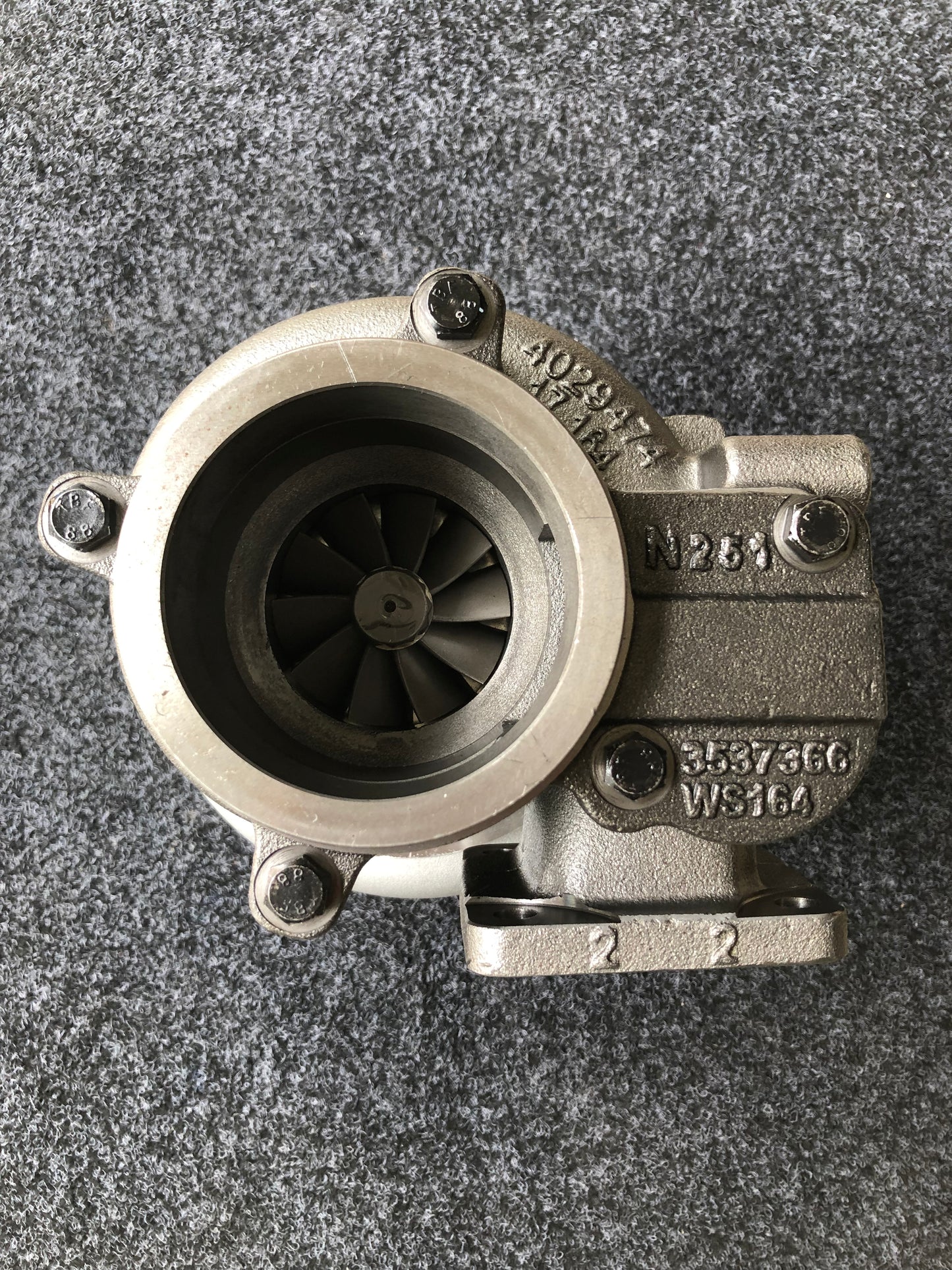 Cummins 3781591 3781592 HE400FG turbocharger
