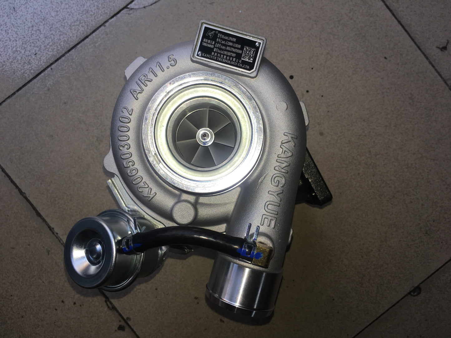 Yuchai 4112 G2000-1118100 turbocharger