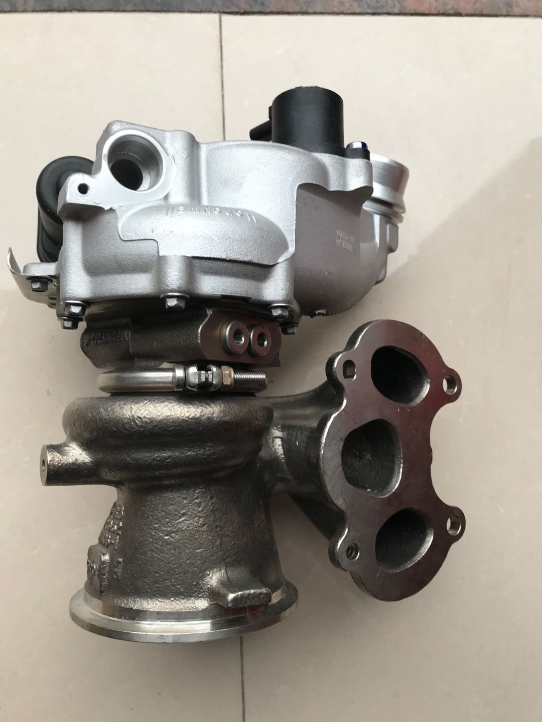 Cadillac 55486669 856956-0001 turbocharger