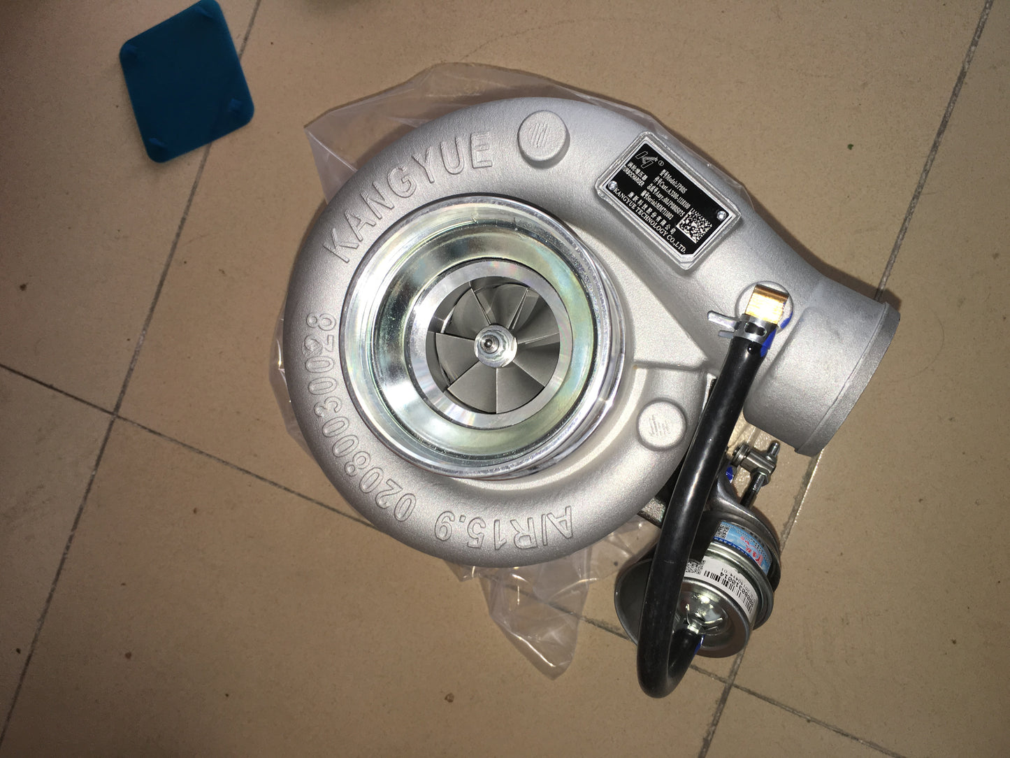 Yuchai A3200-1118100 00JP080S075 turbocharger