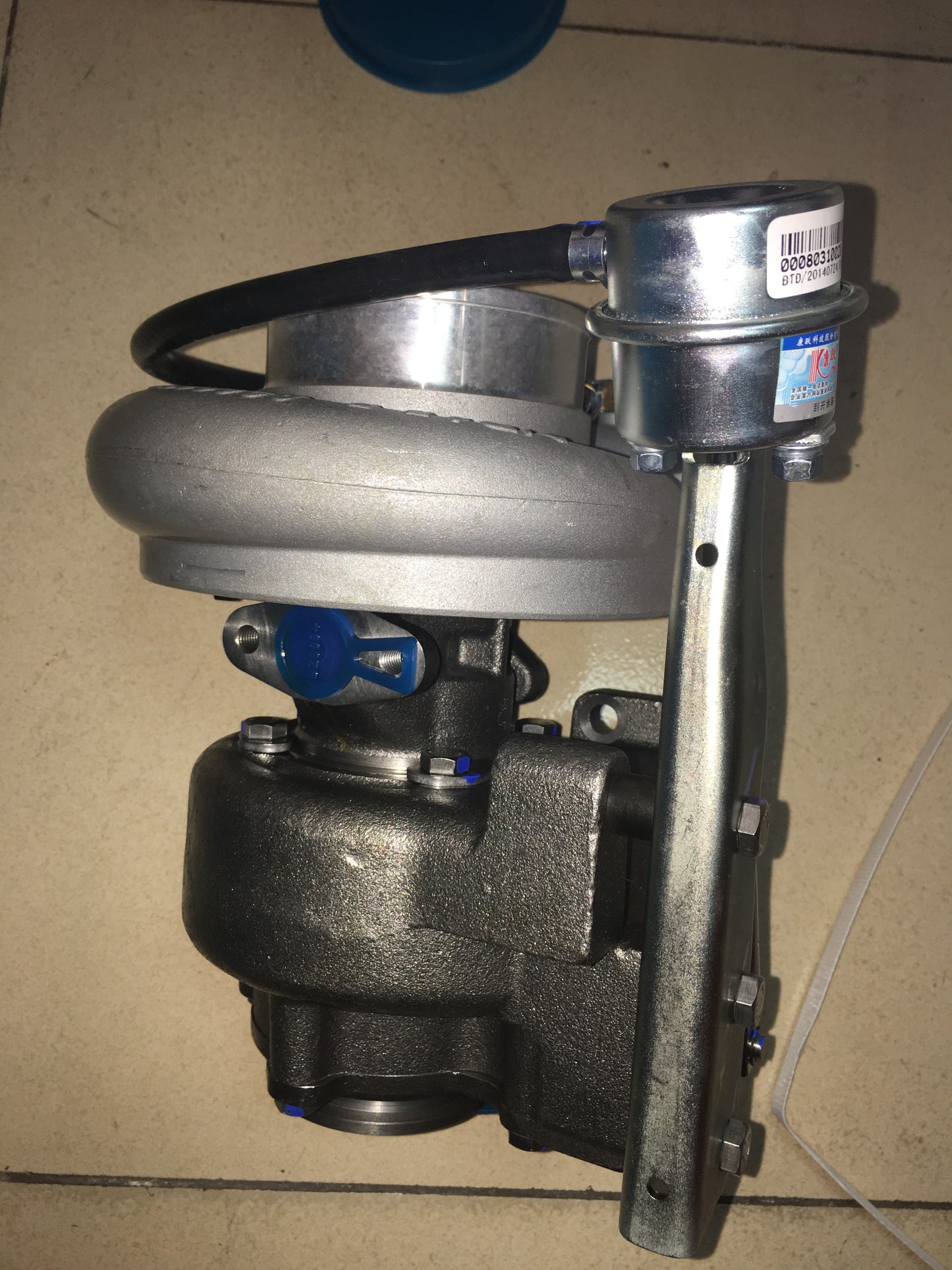 Cummins HE351 4043982 turbocharger