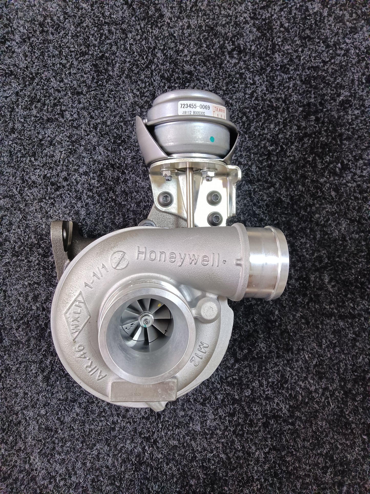 Yunnei D19 810164-5002 turbocharger