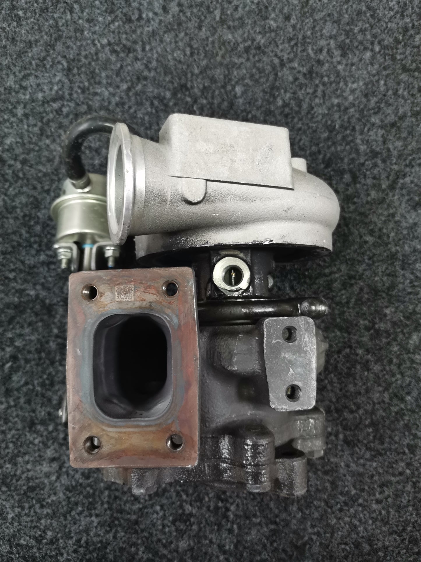 Yuchai S01000-1118100A-181 5554051 turbocharger