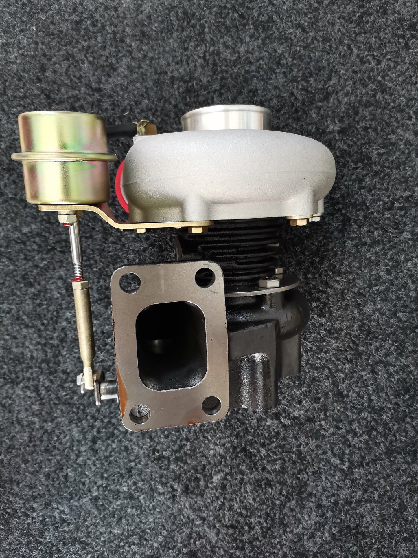 Yuchai FC700-1118100A-383 turbocharger