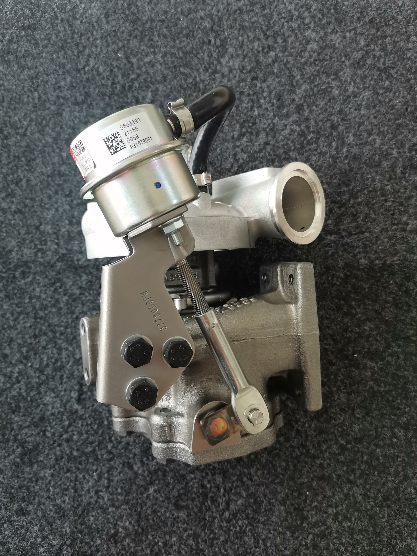 Yuchai S01000 5554051 5554052 turbocharger
