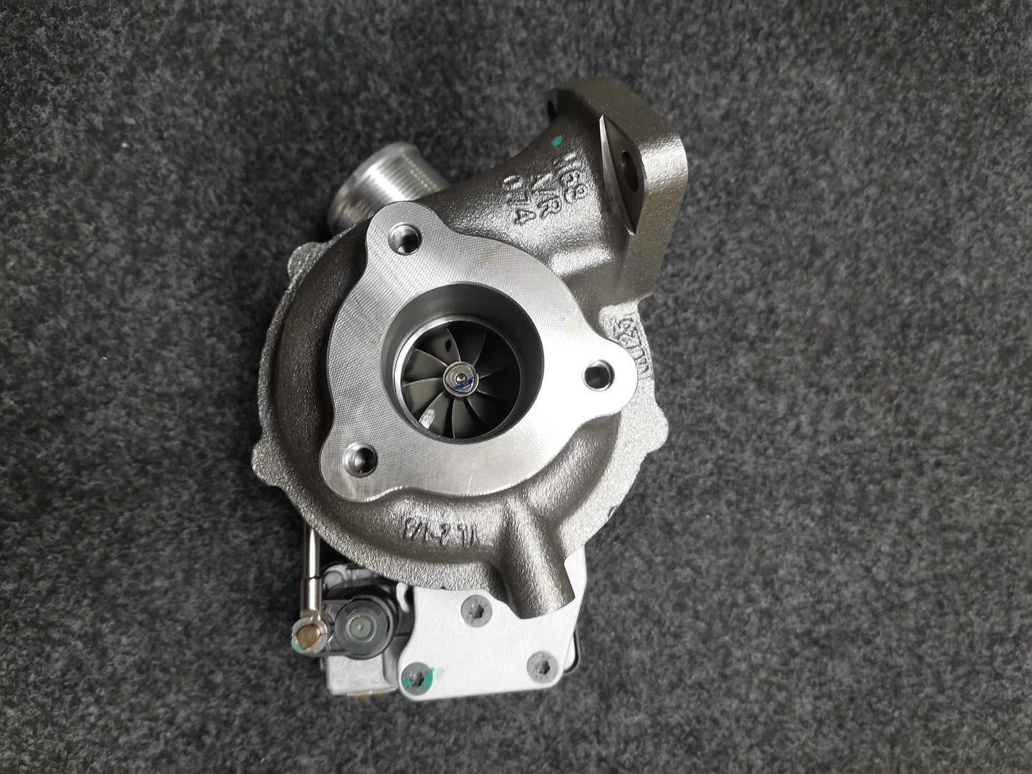 Yuchai 832453-0002 turbocharger