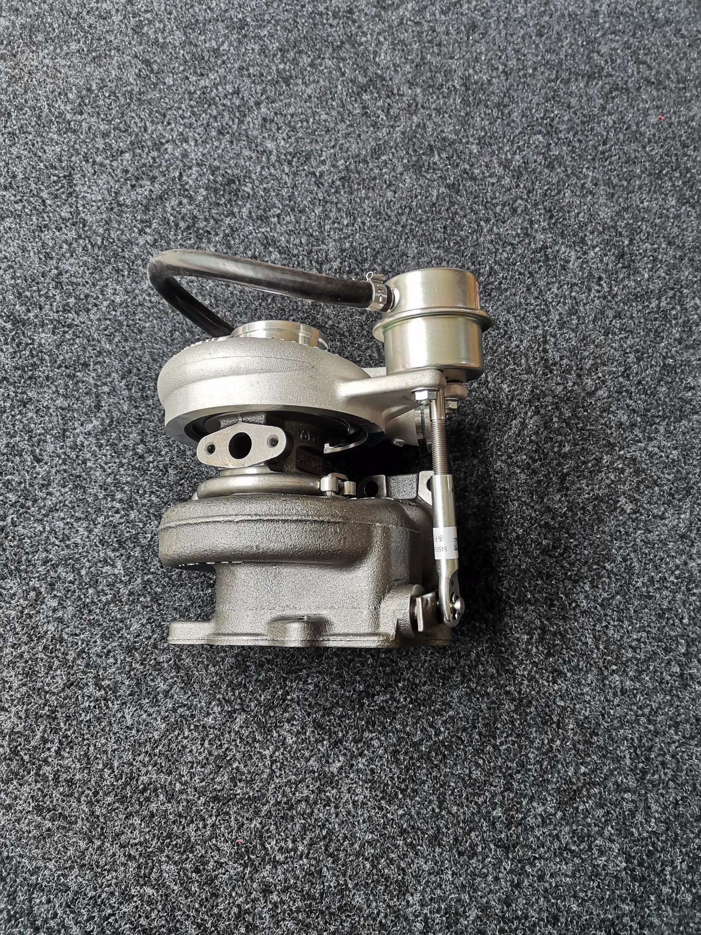 Dongfeng 1118010-E4300 5501053 5501054 turbocharger