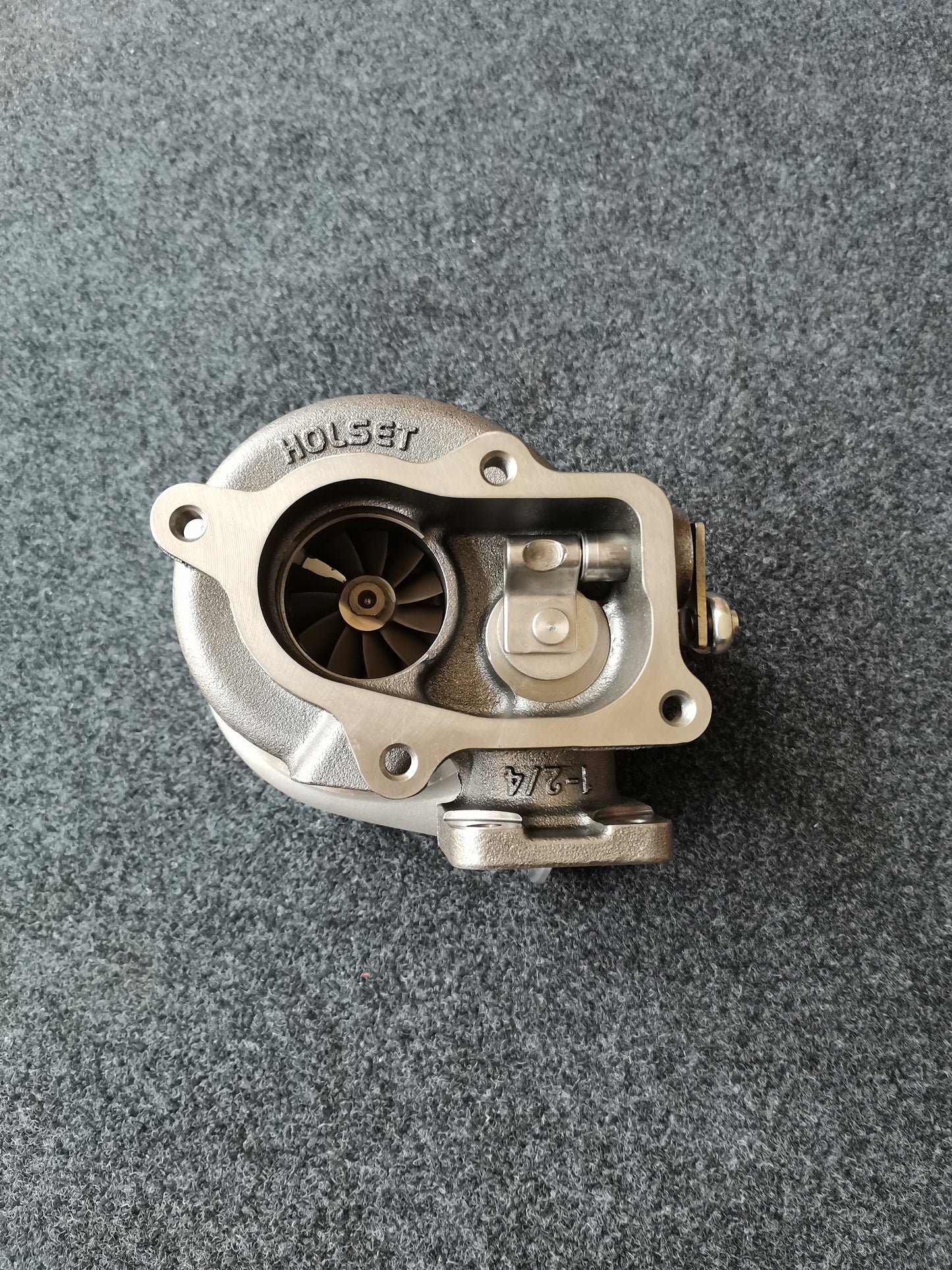 Dongfeng 1118010-E4300 5501053 5501054 turbocharger