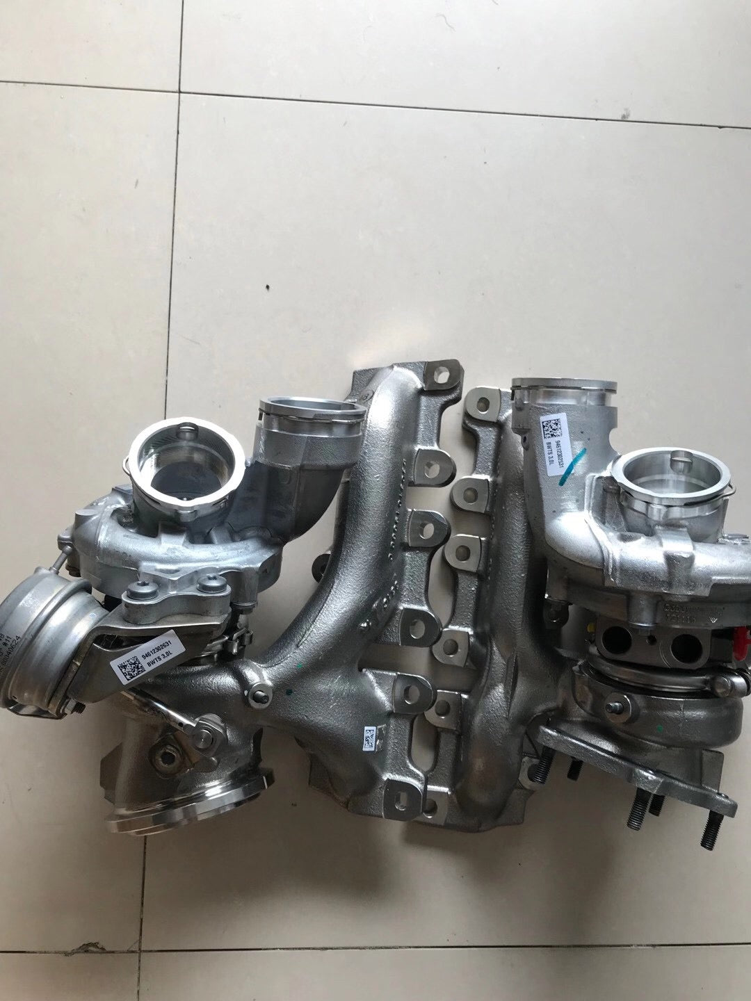 Porsche3.0 53039700436 53039700437 turbocharger
