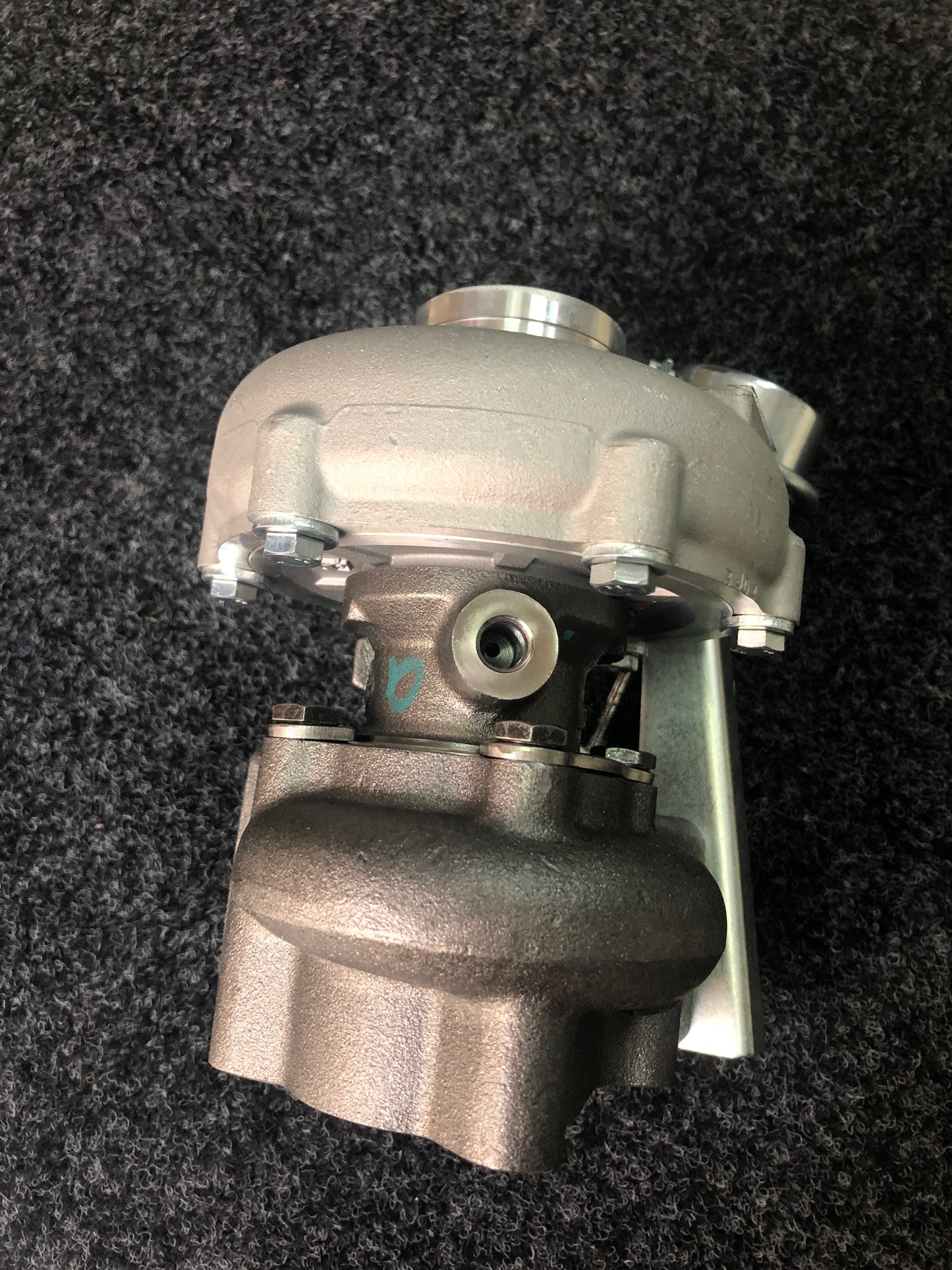 Dongfeng Motor 1118010-E410A turbocharger