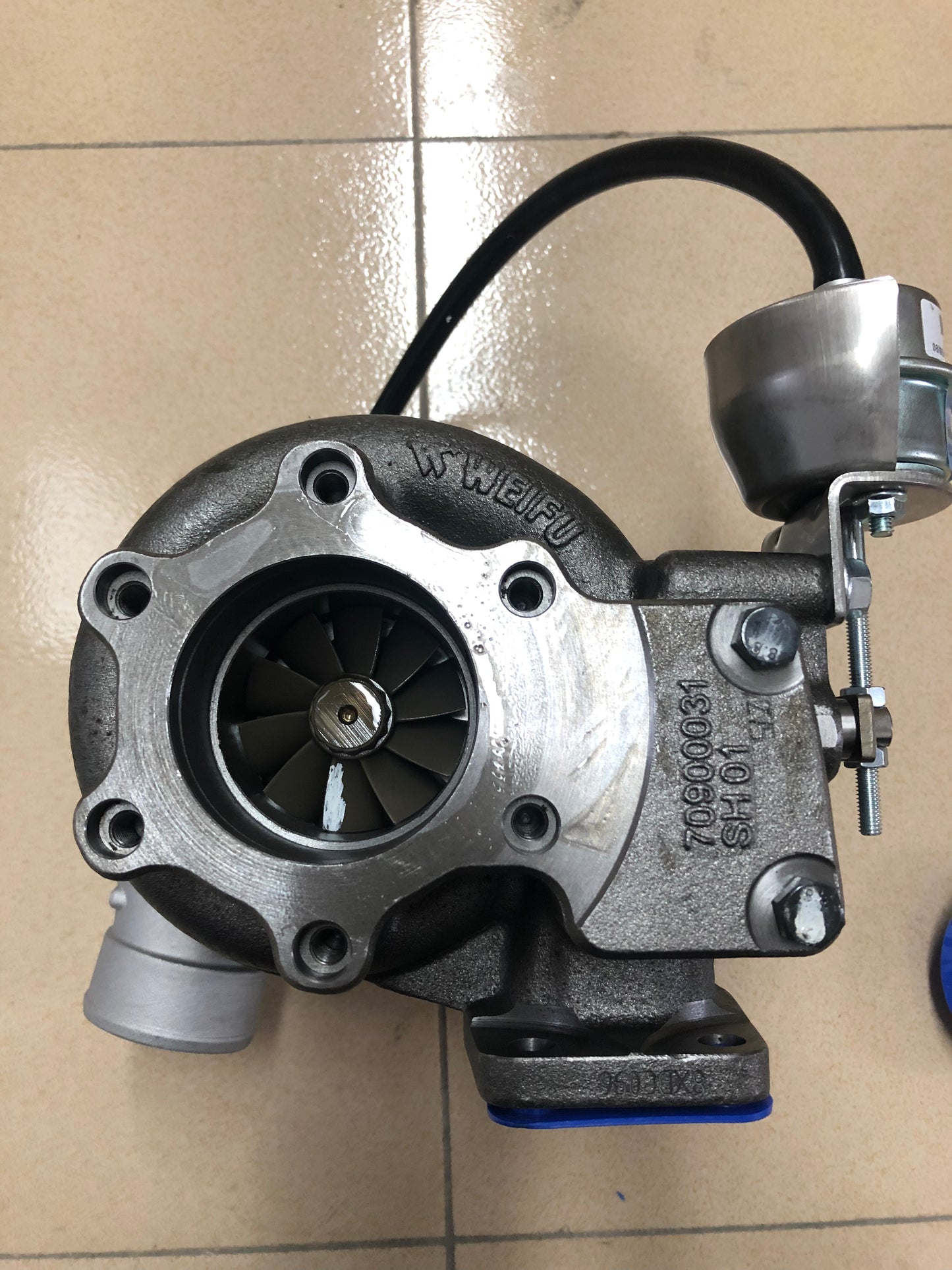 Xichai 1118010-621-4010D turbocharger