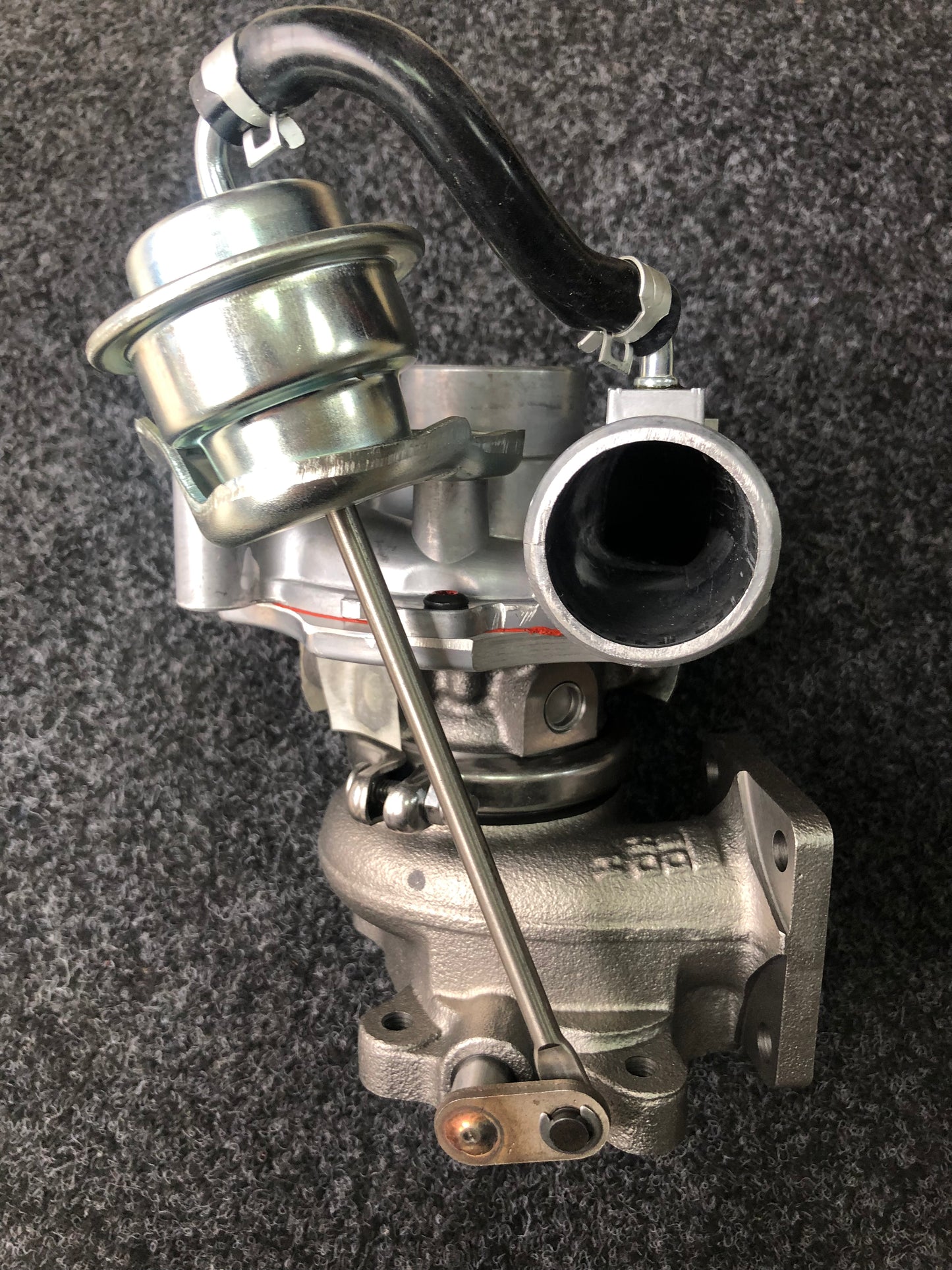 Qingling Isuzu 1118010-PA01 turbocharger