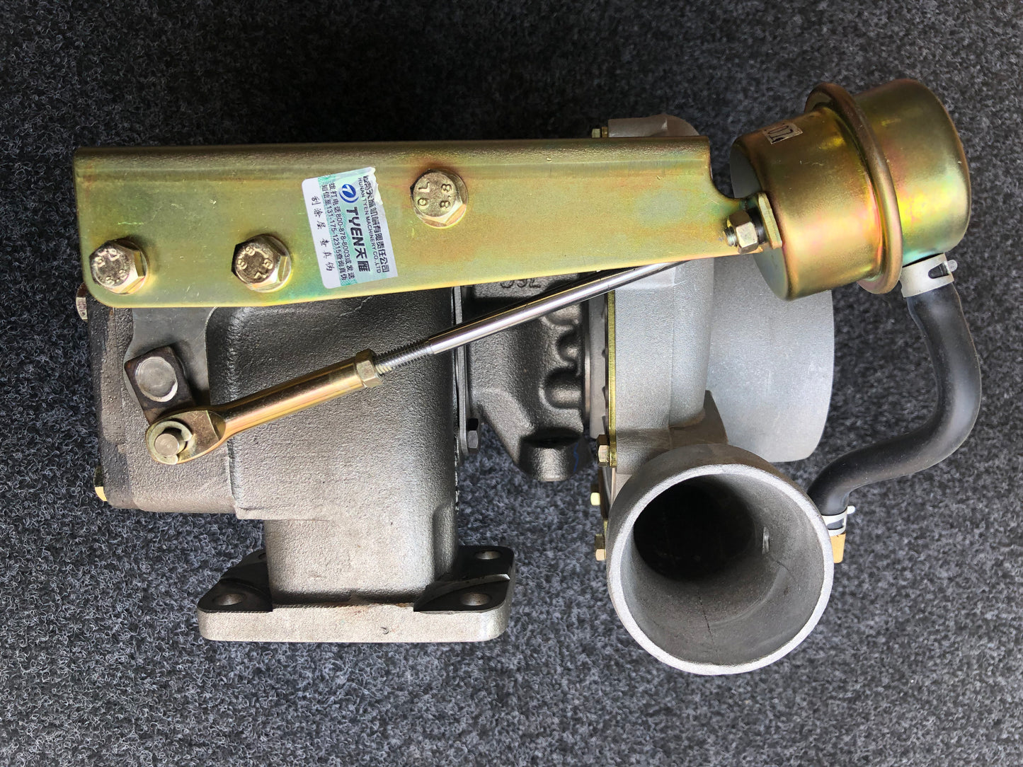Xichai 1118010-420-3530J turbocharger