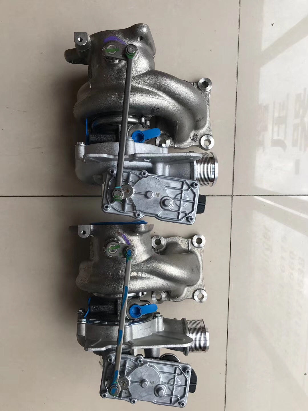 Ford Explorer 20083 QHYFA LB5E9G438AF turbocharger