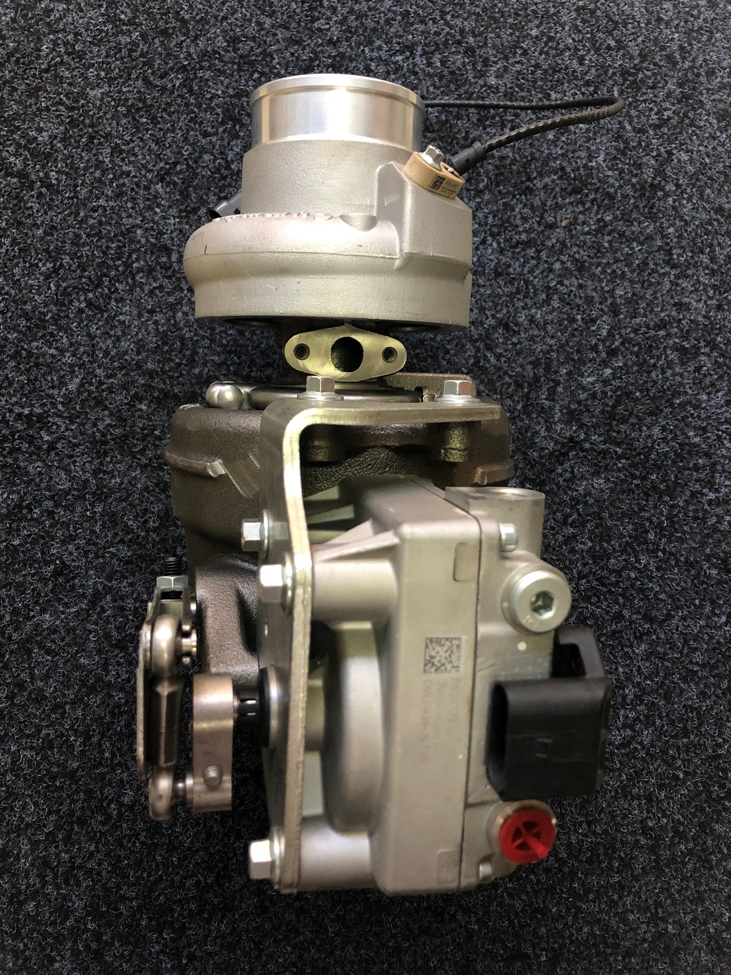 Cummins  HE200VG 3792549 3792551 turbocharger
