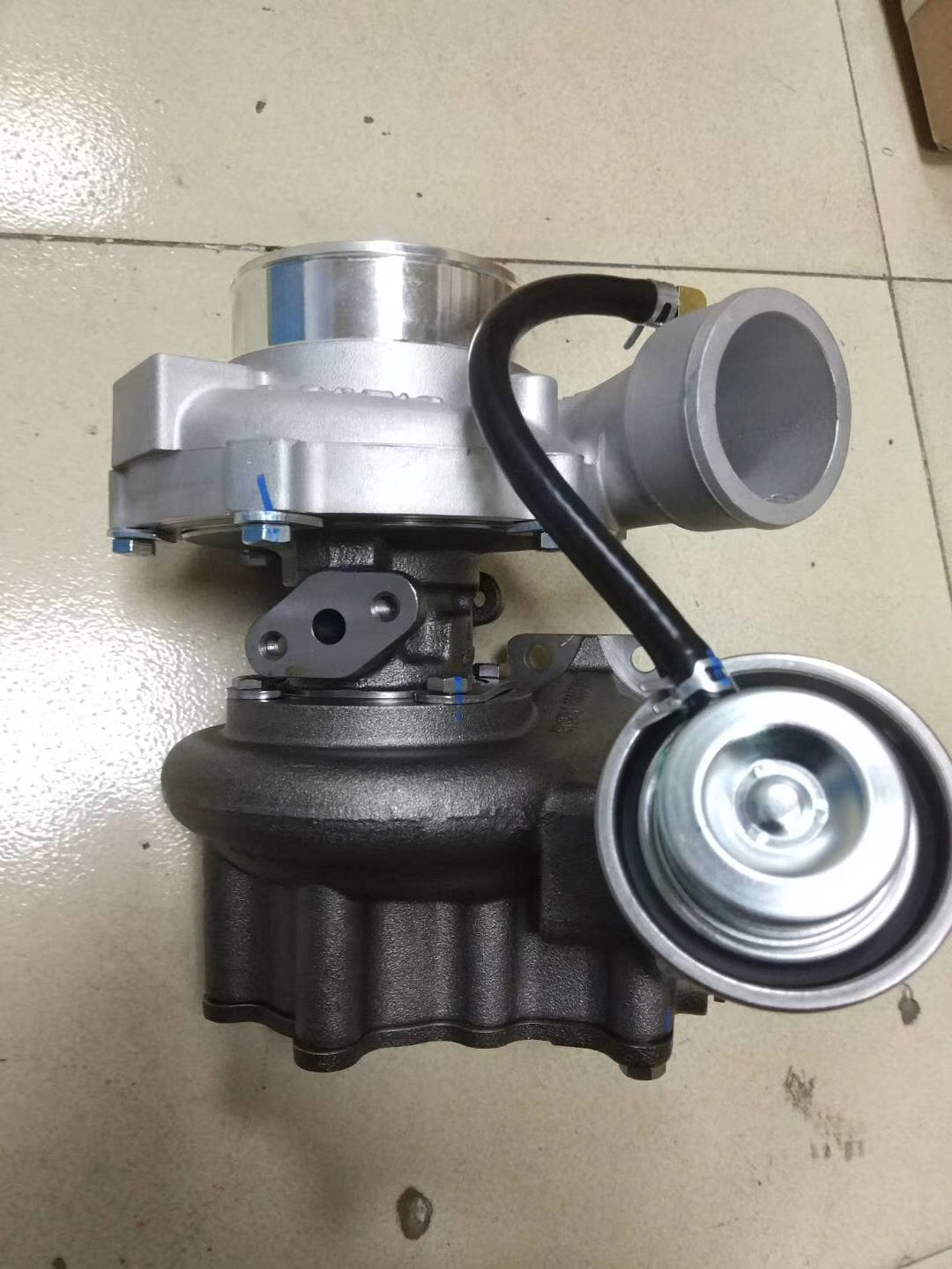 Yuchai J2000-1118100 turbocharger