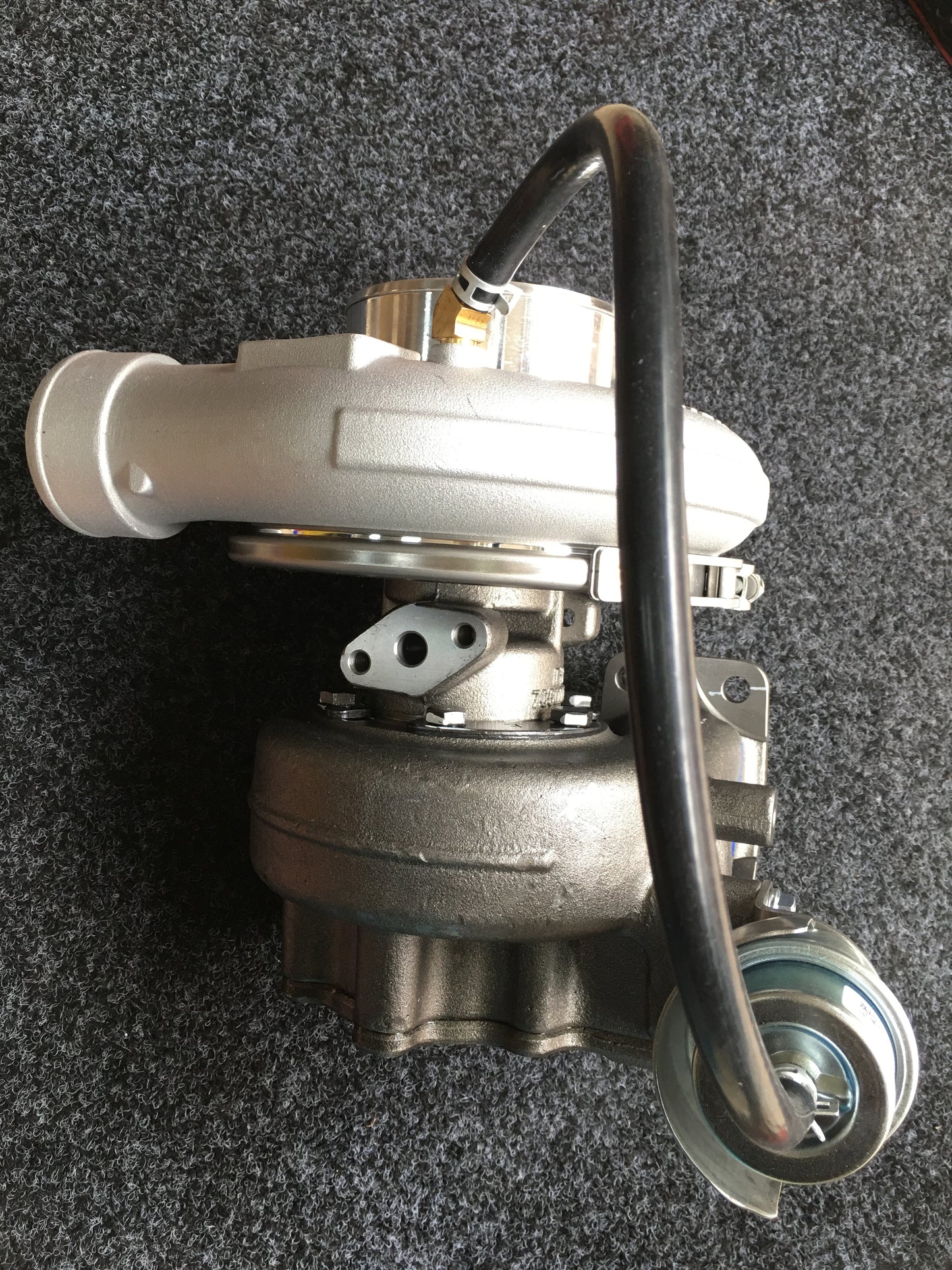 Yuchai J3612-1118100 turbocharger