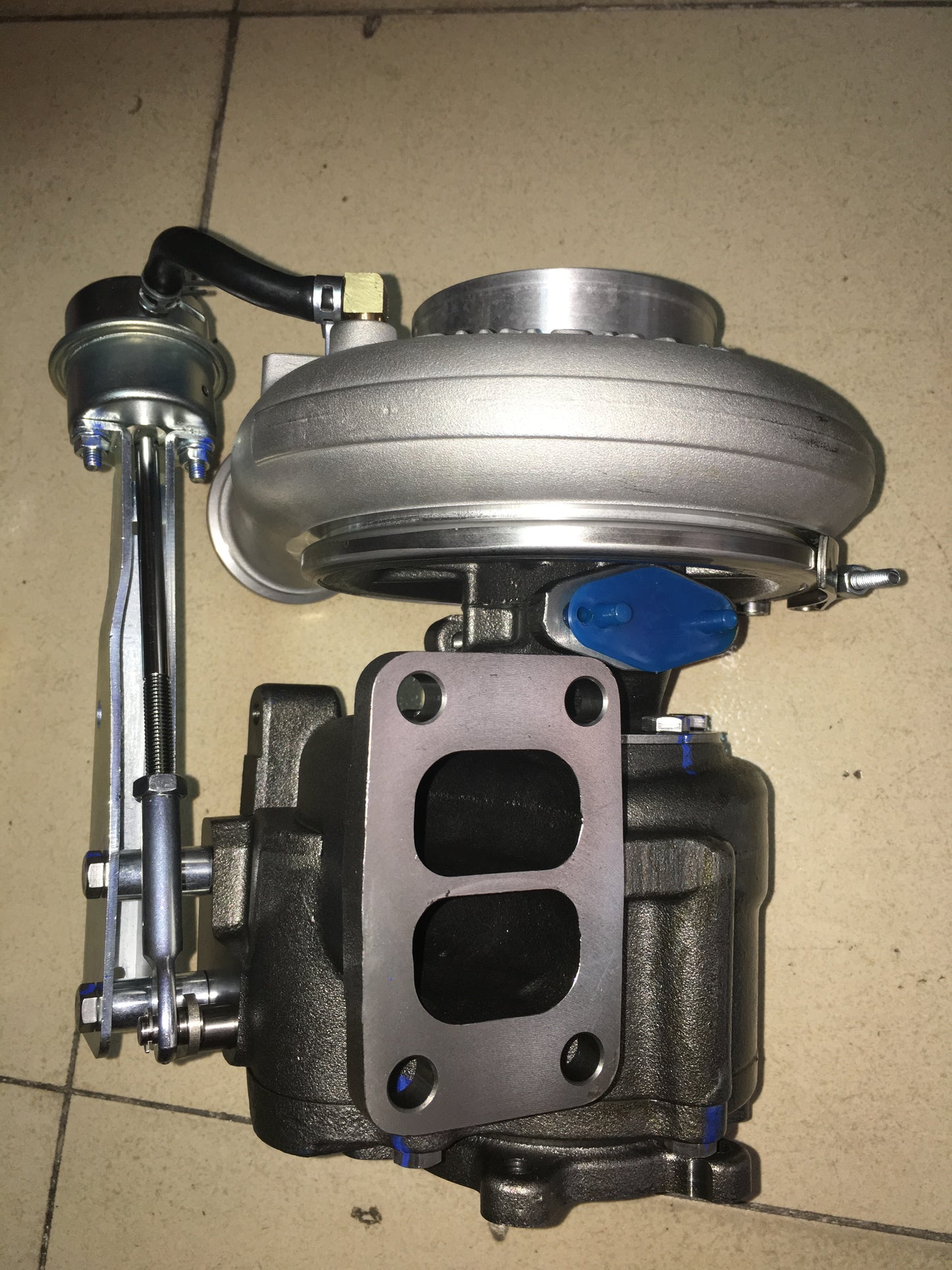 Yuchai MS4AA-1118100 turbocharger