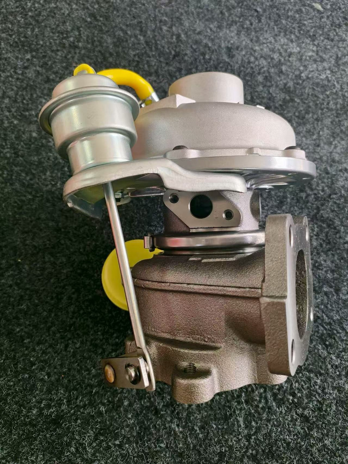 Isuzu Motors 4HK1  8982593710 Turbocharger