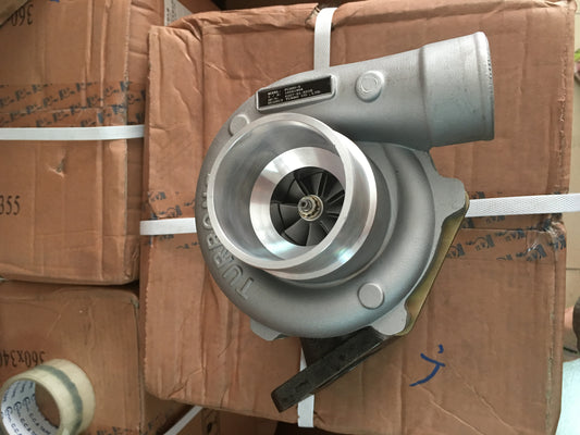Komatsu PC200-5 16051904 turbocharger
