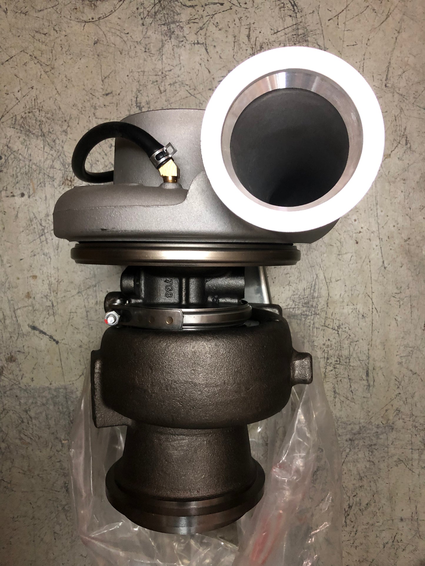 Cummins HX55W 4046026 170822086 turbocharger